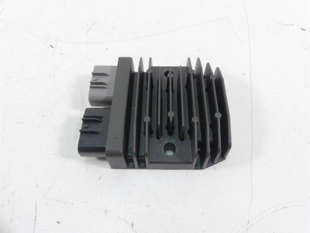 2015 Ducati Diavel Carbon Red Rectifier Voltage Regulator 54040301B FH020AA {{ shop.shopifyCountryName }} - Mototech271