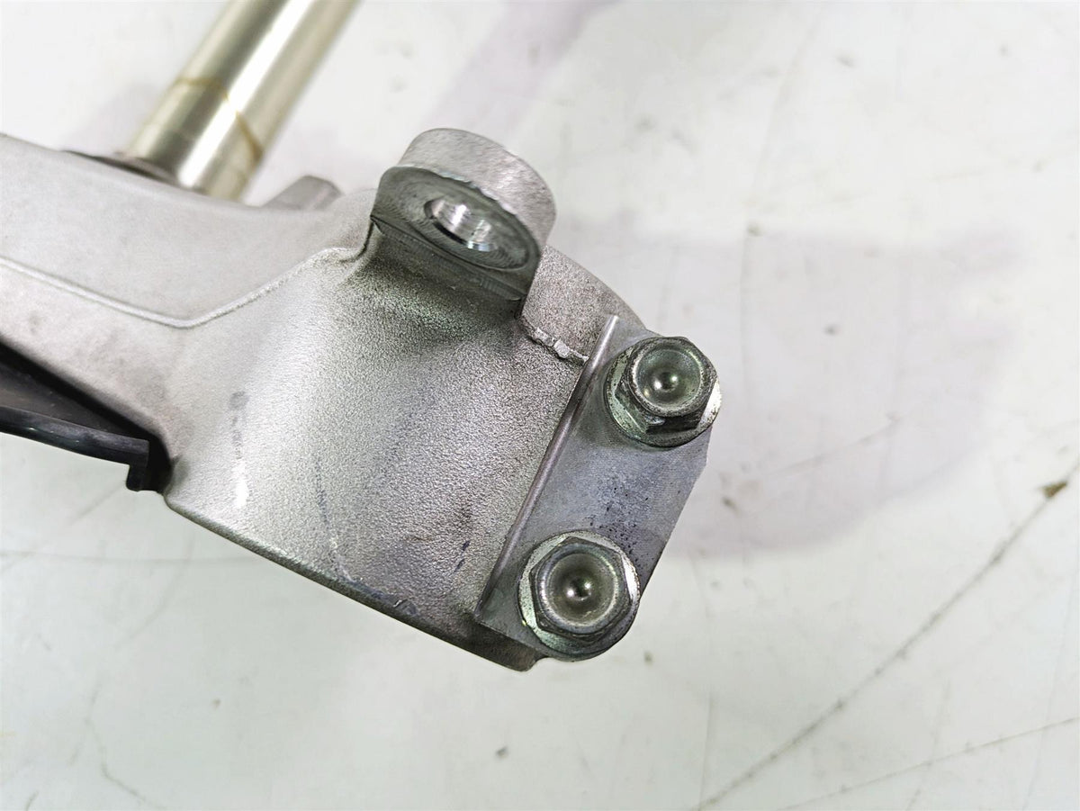 2016 Suzuki GSXR1000 Upper Lower Triple Tree Set - Read 51311-47H00 1410-47H20 {{ shop.shopifyCountryName }} - Mototech271