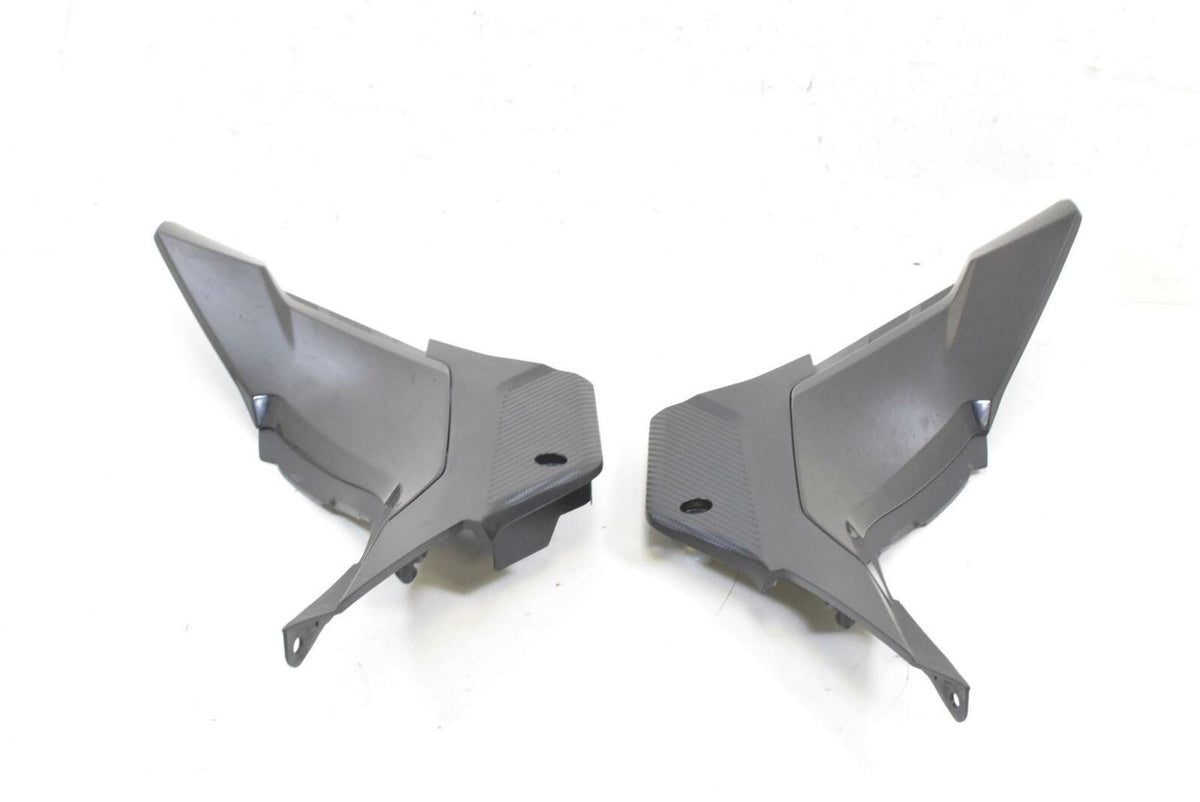 2017 Honda CBR500 R CBR500R Side Cover Fairing Cowl 83511-MJW-J00 83611-MJW-J00 {{ shop.shopifyCountryName }} - Mototech271