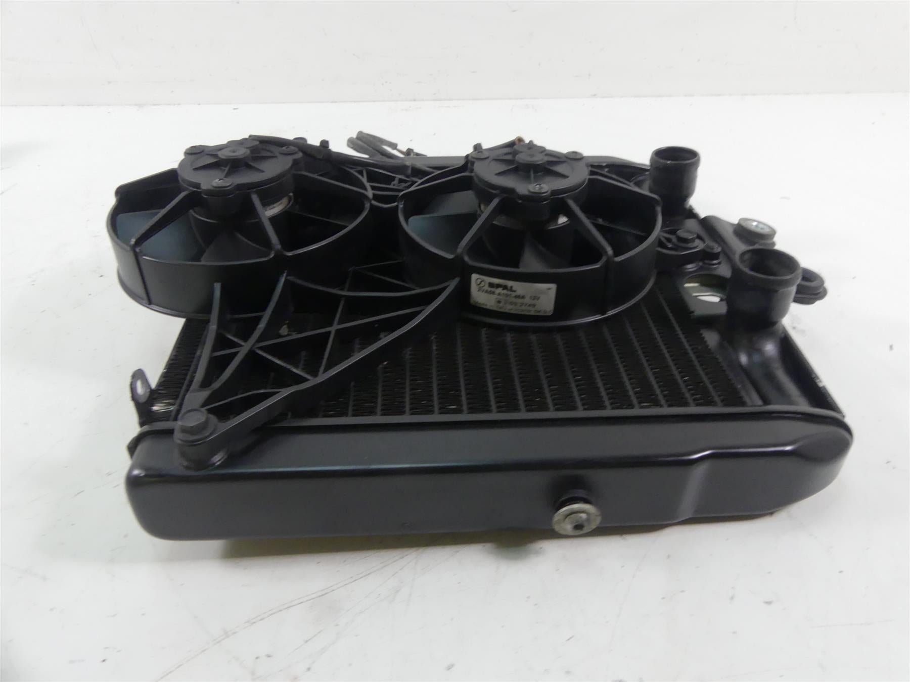 2013 Harley VRSCF Muscle V-Rod Radiator Cooler Fans Reservoir Hoses Set 26722-04 {{ shop.shopifyCountryName }} - Mototech271