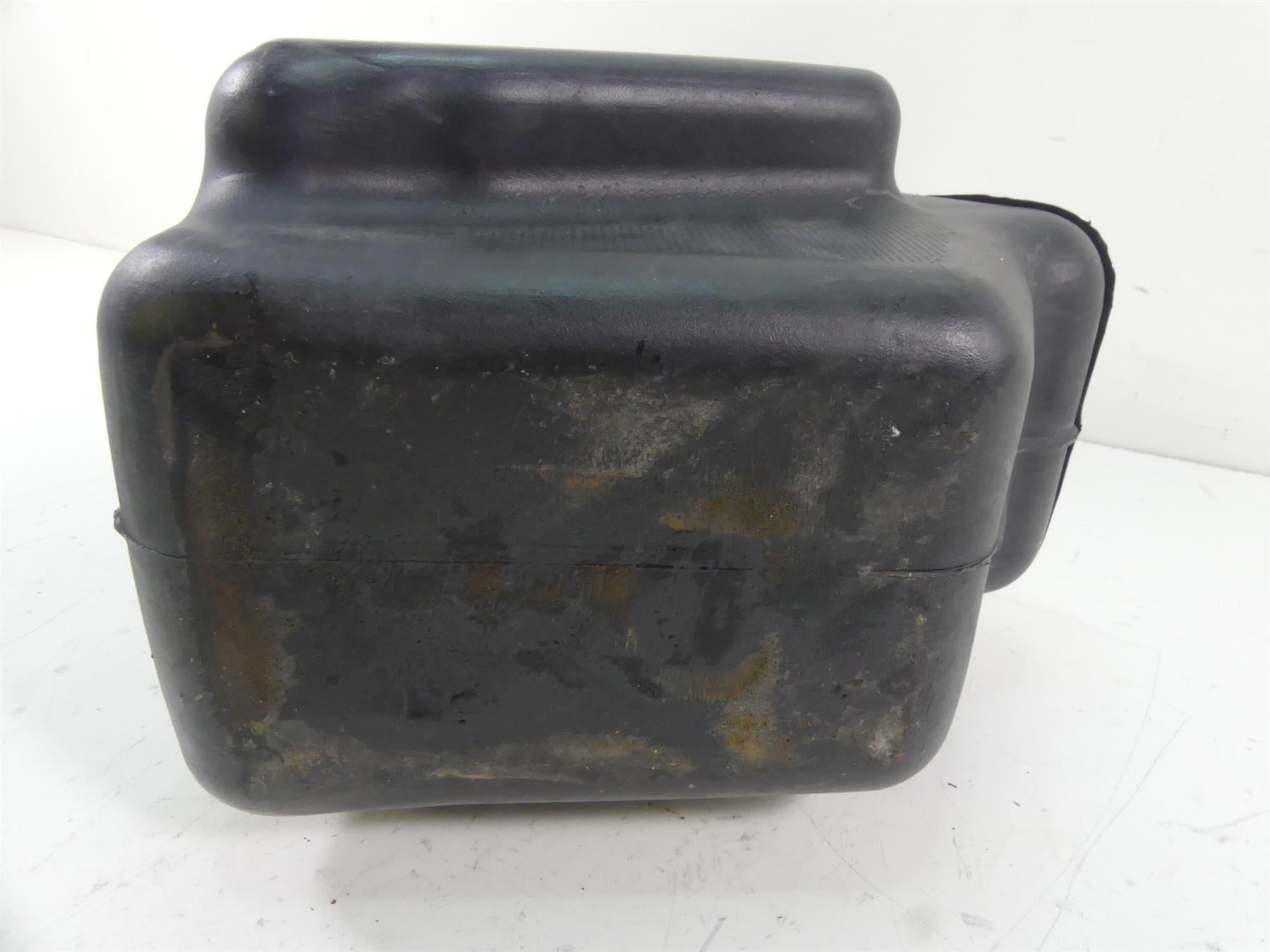 2006 Harley VRSCD Night V Rod Plastic Fuel Gas Petrol Tank Reservoir 62921-01 {{ shop.shopifyCountryName }} - Mototech271