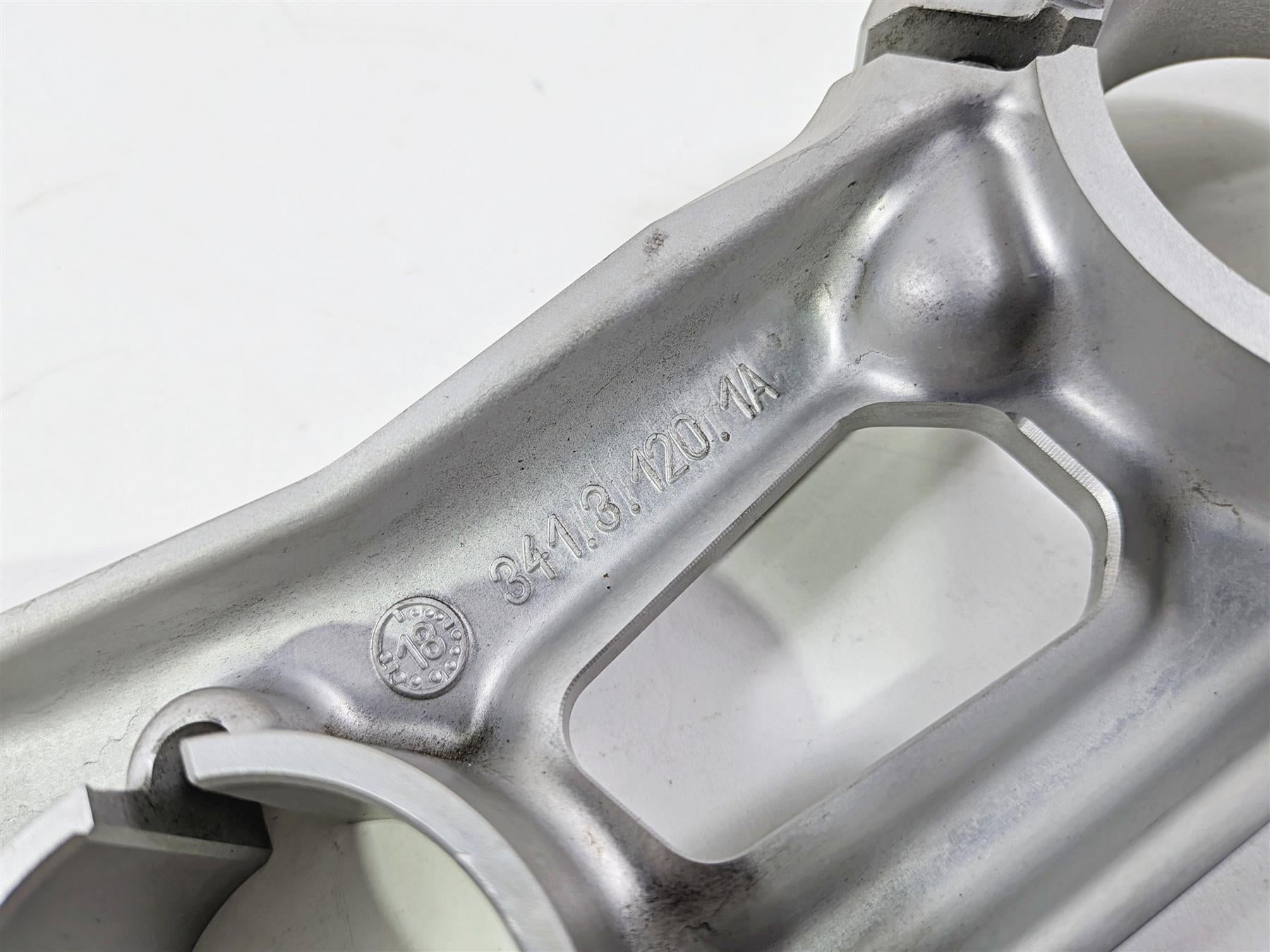 2019 Ducati Panigale V4S V4 S Corse Upper Triple Tree Clamp Ohlins 34131201A {{ shop.shopifyCountryName }} - Mototech271