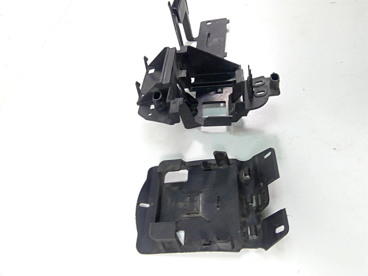2016 Harley Softail FLS Slim Electric Holder Battery Stay Plastic Set 69201085 {{ shop.shopifyCountryName }} - Mototech271