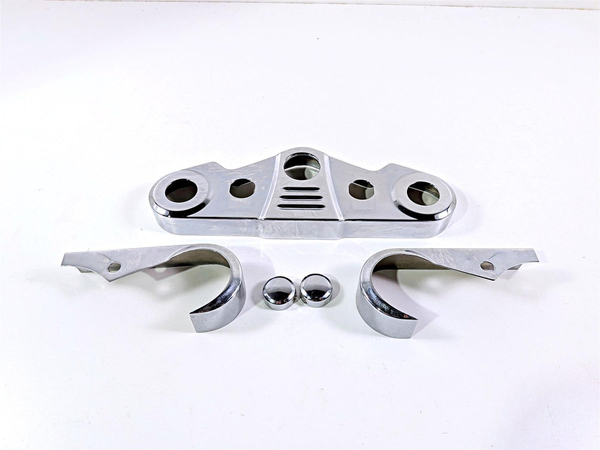 2003 Honda V-Twin VTX1800 C Kuryakyn Chrome Tripple Tree Cover Set 8681 {{ shop.shopifyCountryName }} - Mototech271