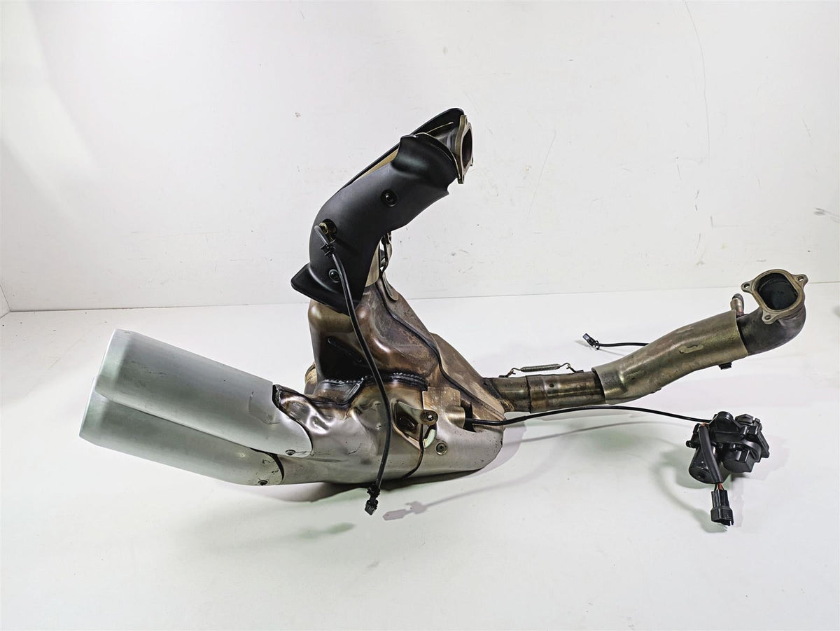 2019 Ducati Supersport 939 S Exhaust System Header Muffler + Servo 57314392A {{ shop.shopifyCountryName }} - Mototech271