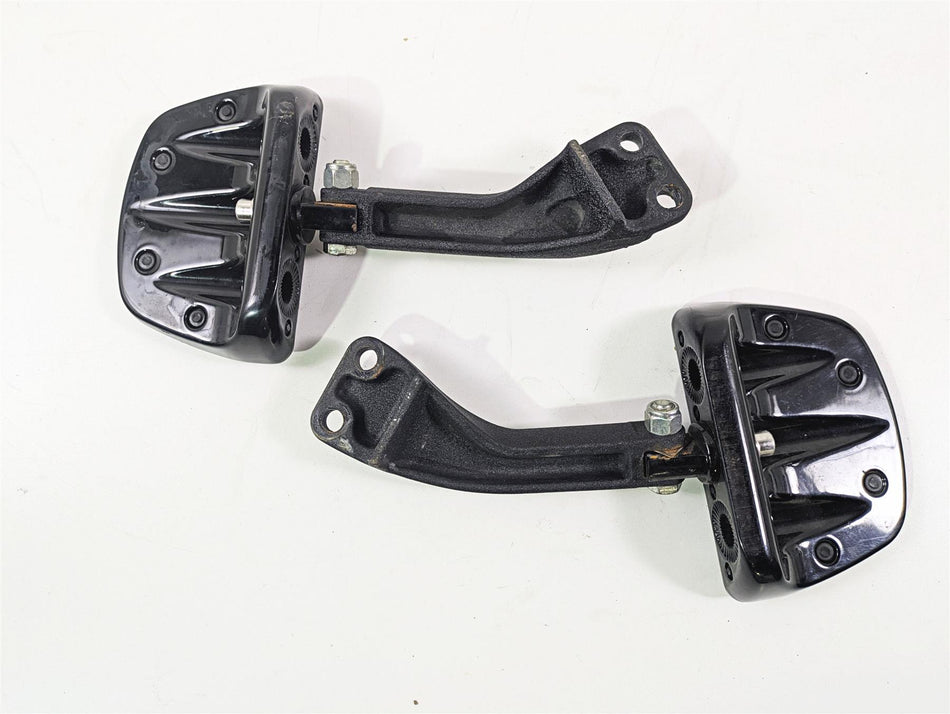 2009 Harley FXDC Dyna Super Glide Passenger Floorboard + Mount Set 49230-06 {{ shop.shopifyCountryName }} - Mototech271