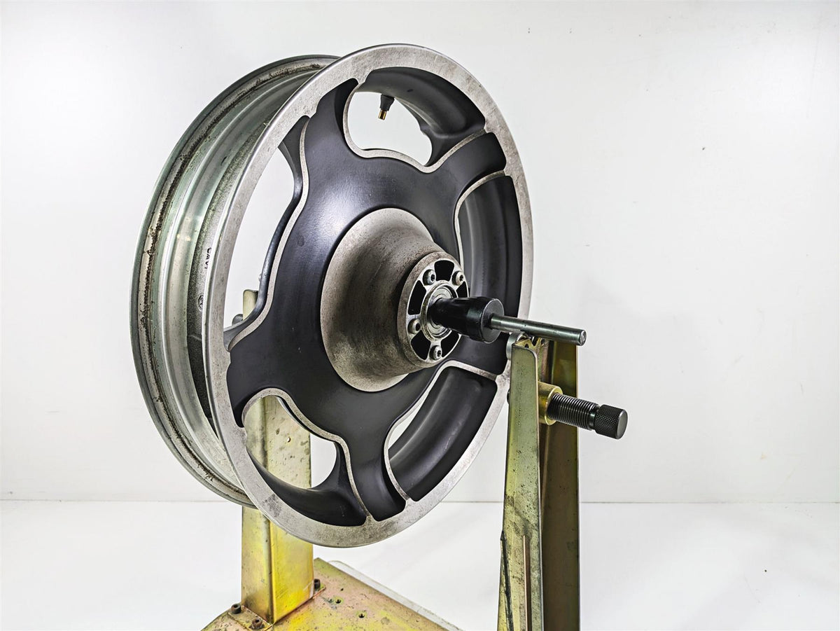 2010 Harley Touring FLHX Street Glide Front Wheel Rim 18x3.5 43300164 {{ shop.shopifyCountryName }} - Mototech271