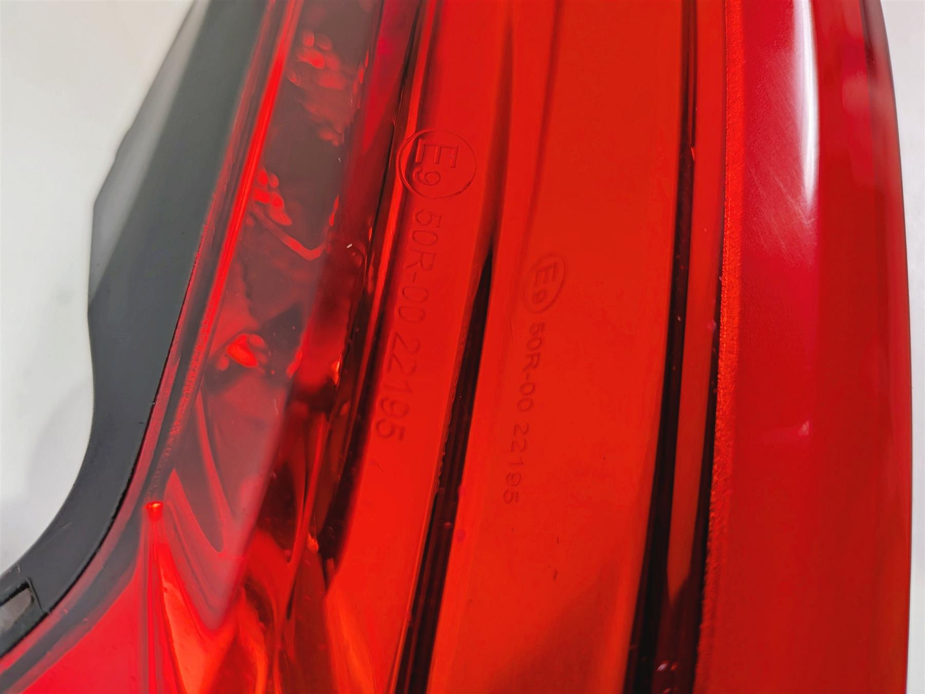 2023 Ducati Streetfighter V4 Taillight Tail Light Lamp Stop Brake 52510692A-Mototech271