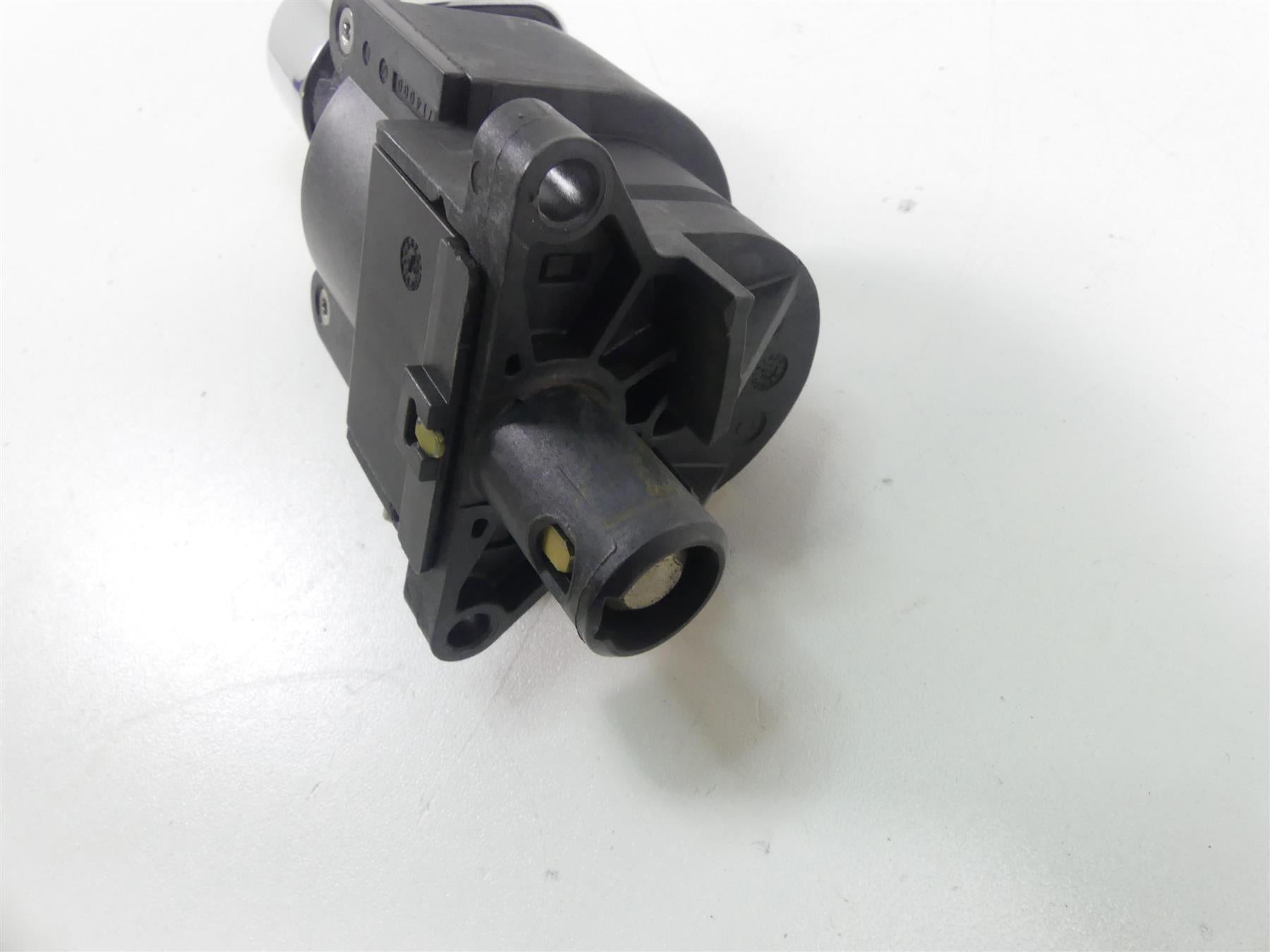 2016 Harley Touring FLHTP Electra Glide Ignition Switch Lock / VIN 71400015B {{ shop.shopifyCountryName }} - Mototech271