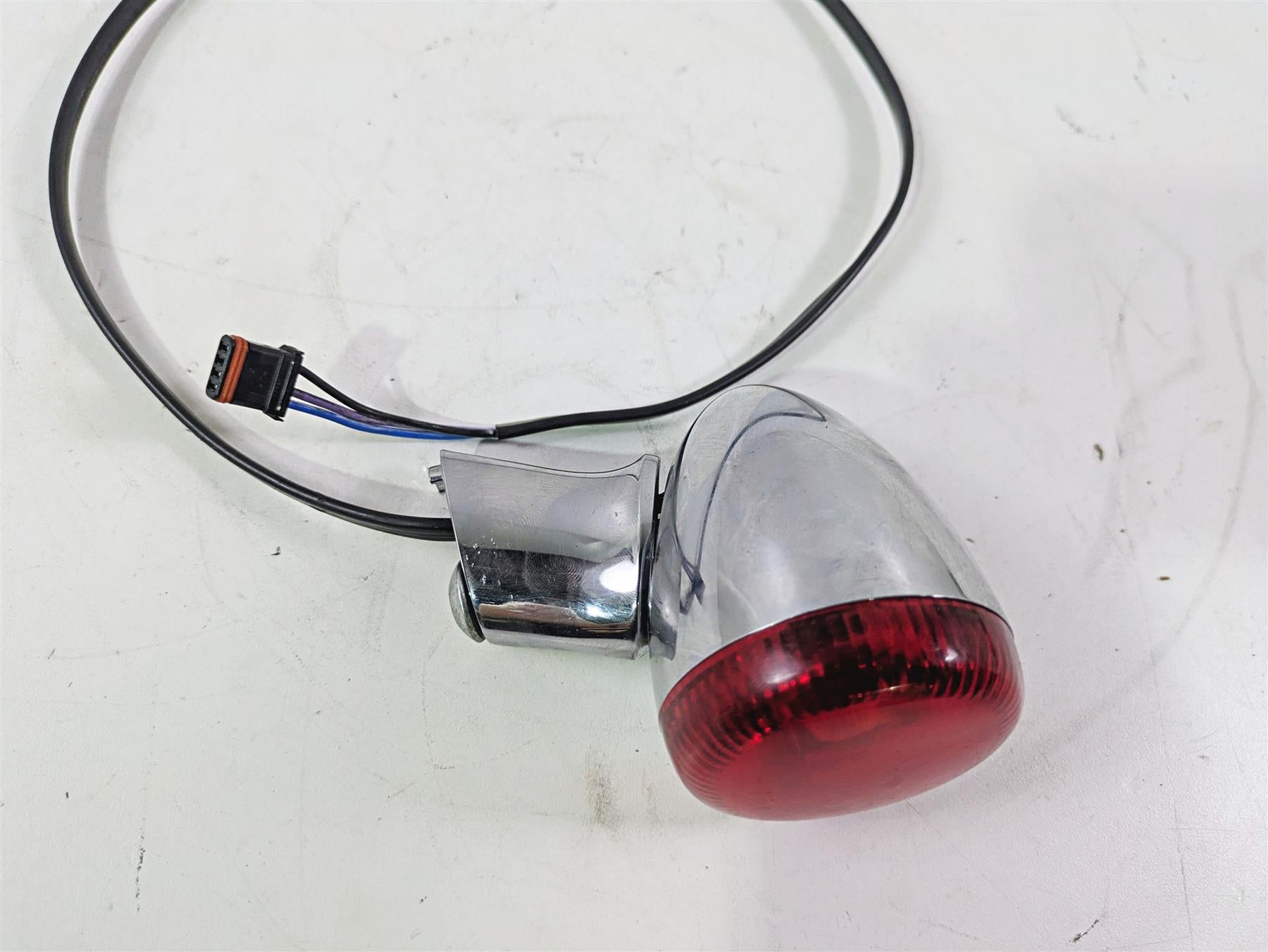 2020 Harley Softail FXST Standard Rear Turn Signal 69438-06 67800966 {{ shop.shopifyCountryName }} - Mototech271
