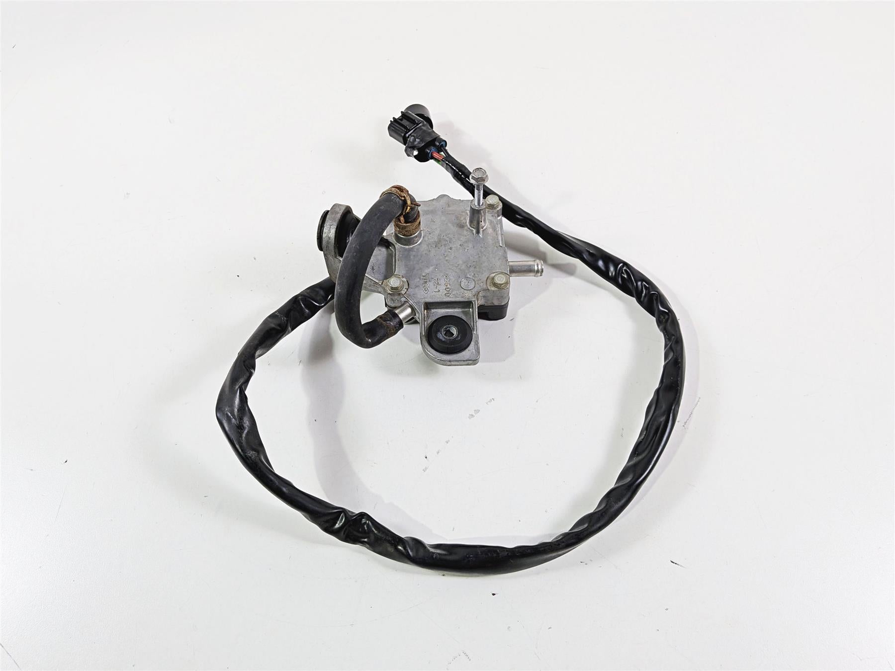 2009 Yamaha Waverunner FX1800 Cruiser Rectifier Voltage Regulator 6S5-81960-00 {{ shop.shopifyCountryName }} - Mototech271