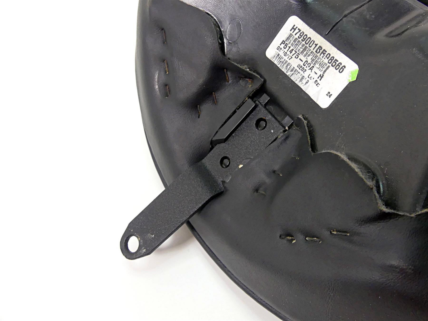 2017 Harley Dyna FXDB Street Bob Front Rider Solo Seat Saddle 51475-09A {{ shop.shopifyCountryName }} - Mototech271