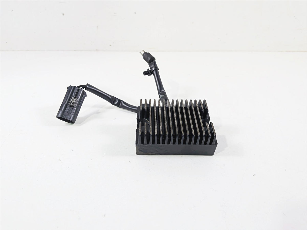 2006 Harley Sportster XL1200 C Rectifier Voltage Regulator 74523-04 {{ shop.shopifyCountryName }} - Mototech271