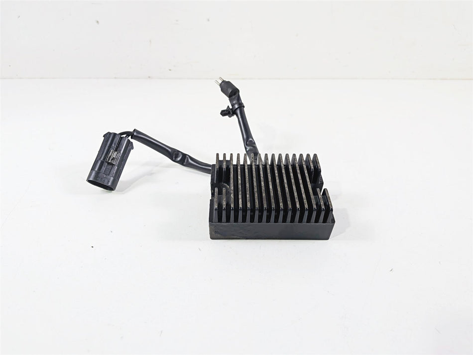 2006 Harley Sportster XL1200 C Rectifier Voltage Regulator 74523-04 {{ shop.shopifyCountryName }} - Mototech271