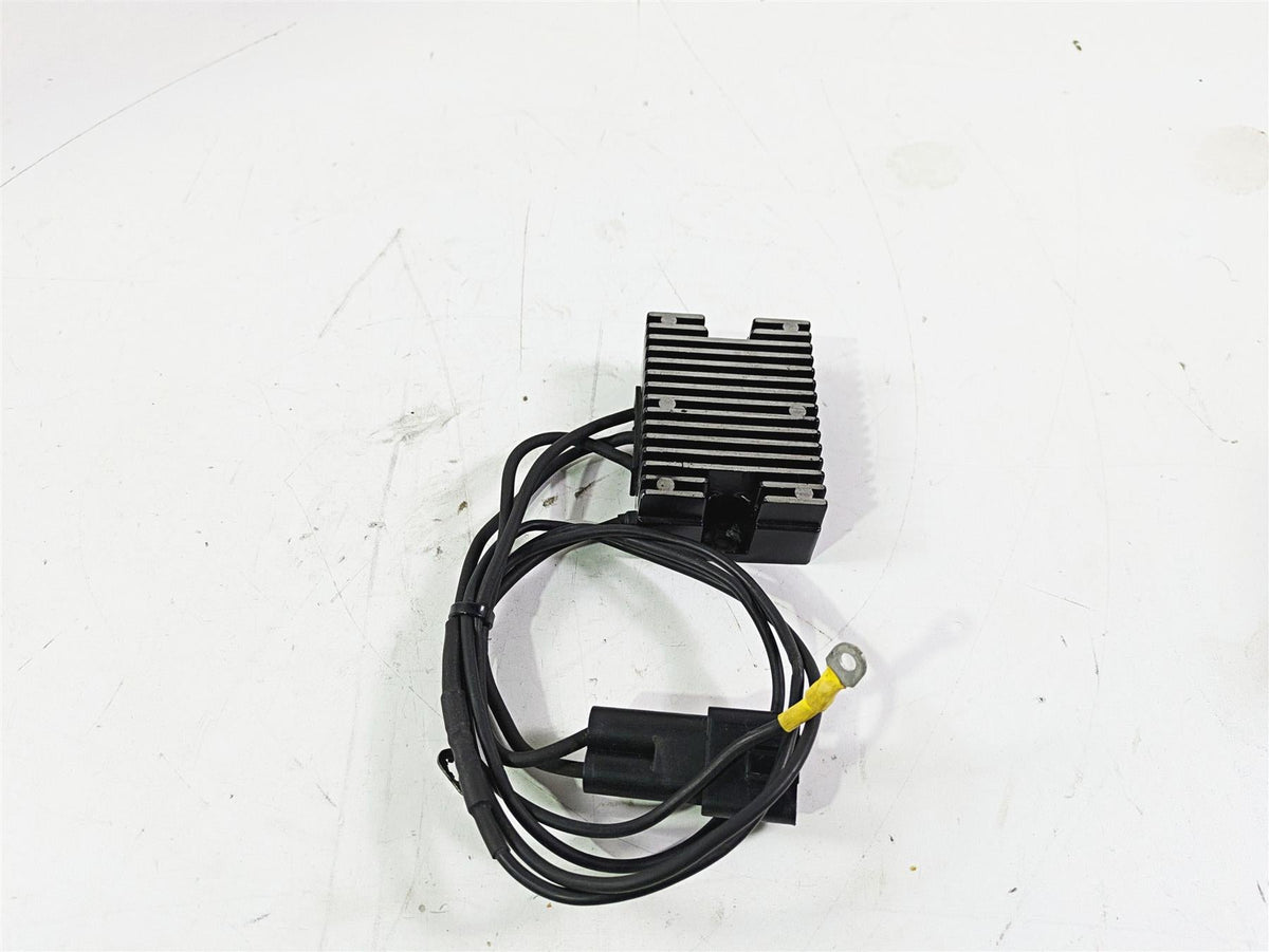 2002 Harley Dyna FXDL Low Rider Rectifier Voltage Regulator 74518-99A {{ shop.shopifyCountryName }} - Mototech271