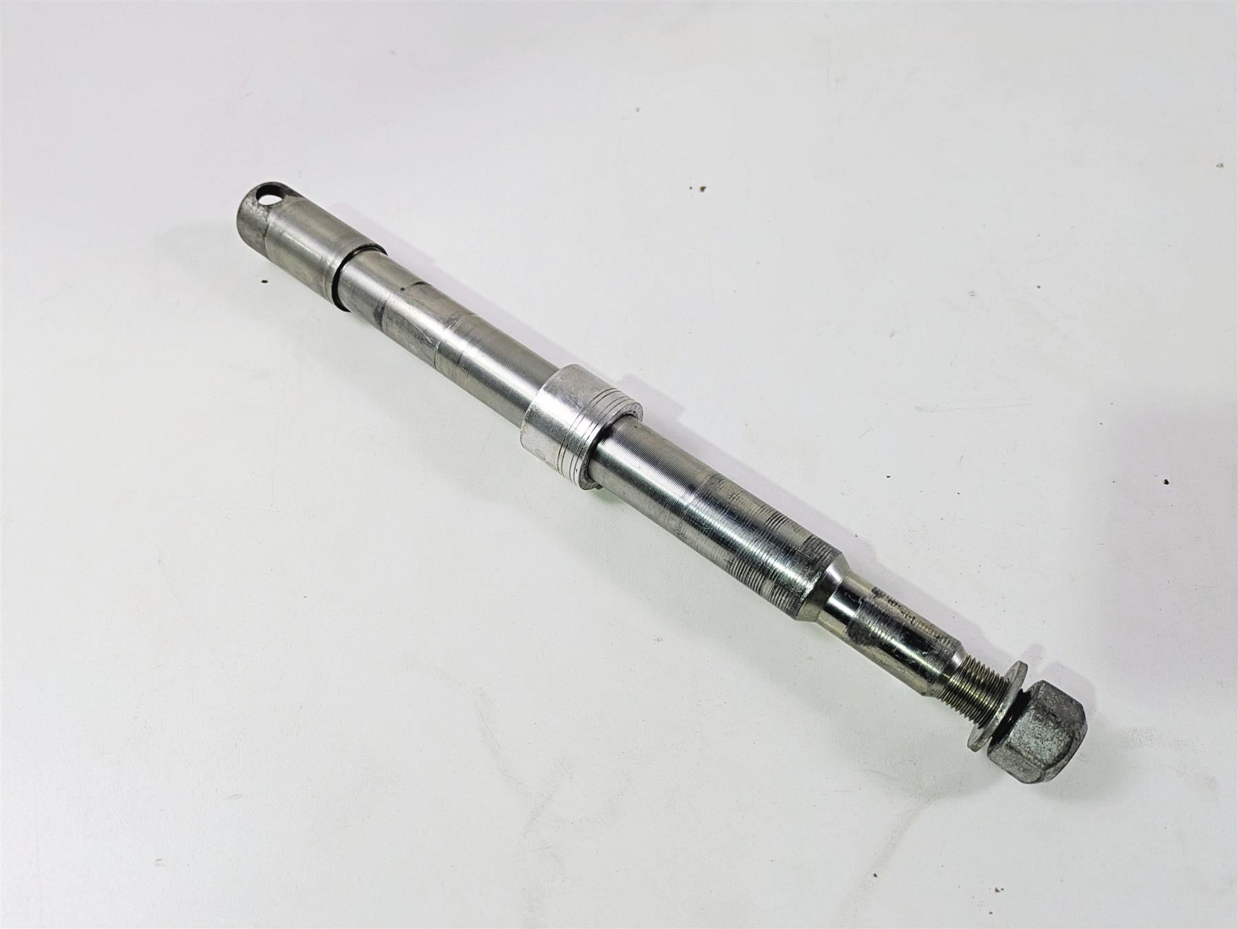 2016 Harley Touring FLHR Road King Front Axle Wheel Spindle -25mm 41547-07A {{ shop.shopifyCountryName }} - Mototech271