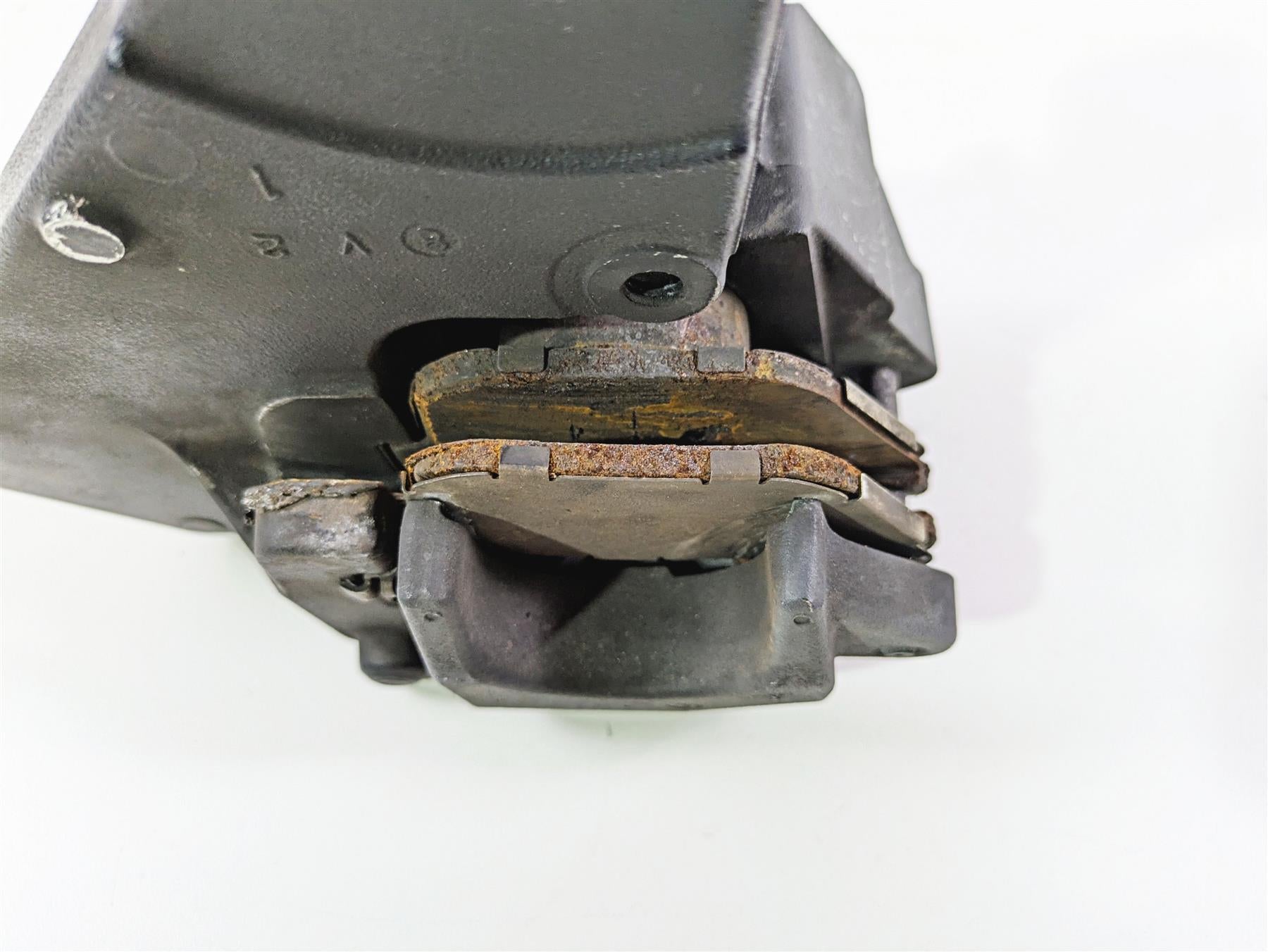 2009 Harley XR1200 Sportster Rear Brake Caliper + Mount 42948-08 {{ shop.shopifyCountryName }} - Mototech271