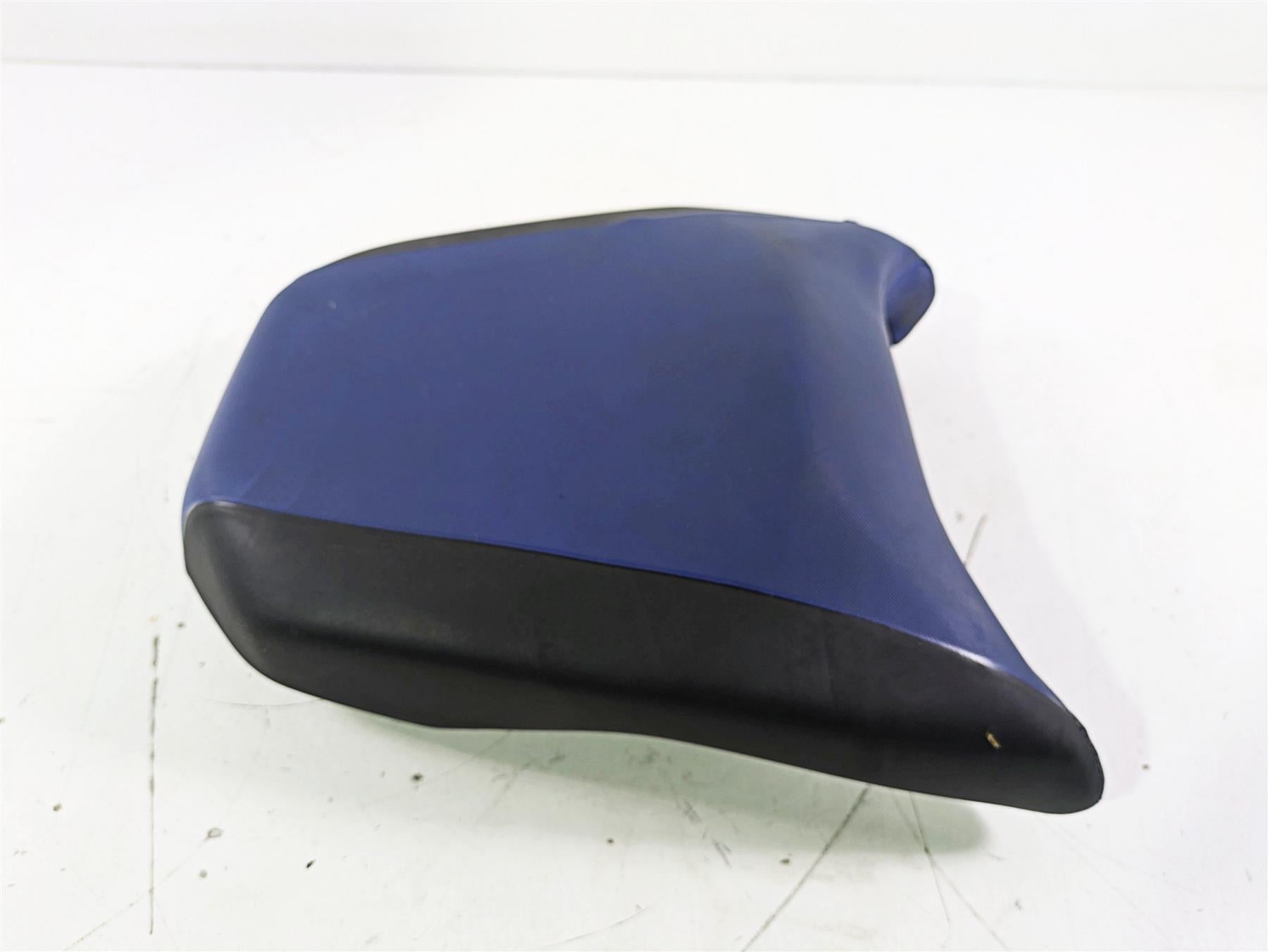 2015 BMW R1200GS Adv K51 Rear Seat Saddle Blue Black Tear 52538537859 | Mototech271