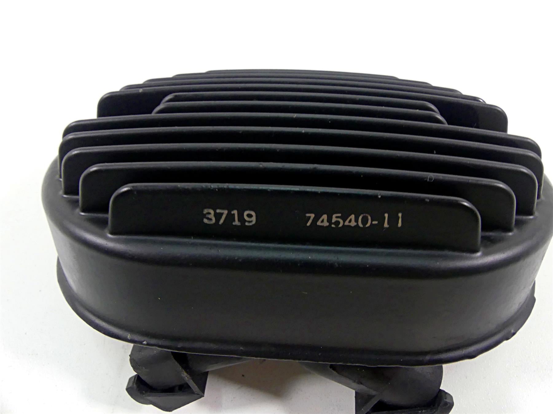 2011 Harley Softail FXS Blackline Rectifier Voltage Regulator 74540-11 {{ shop.shopifyCountryName }} - Mototech271