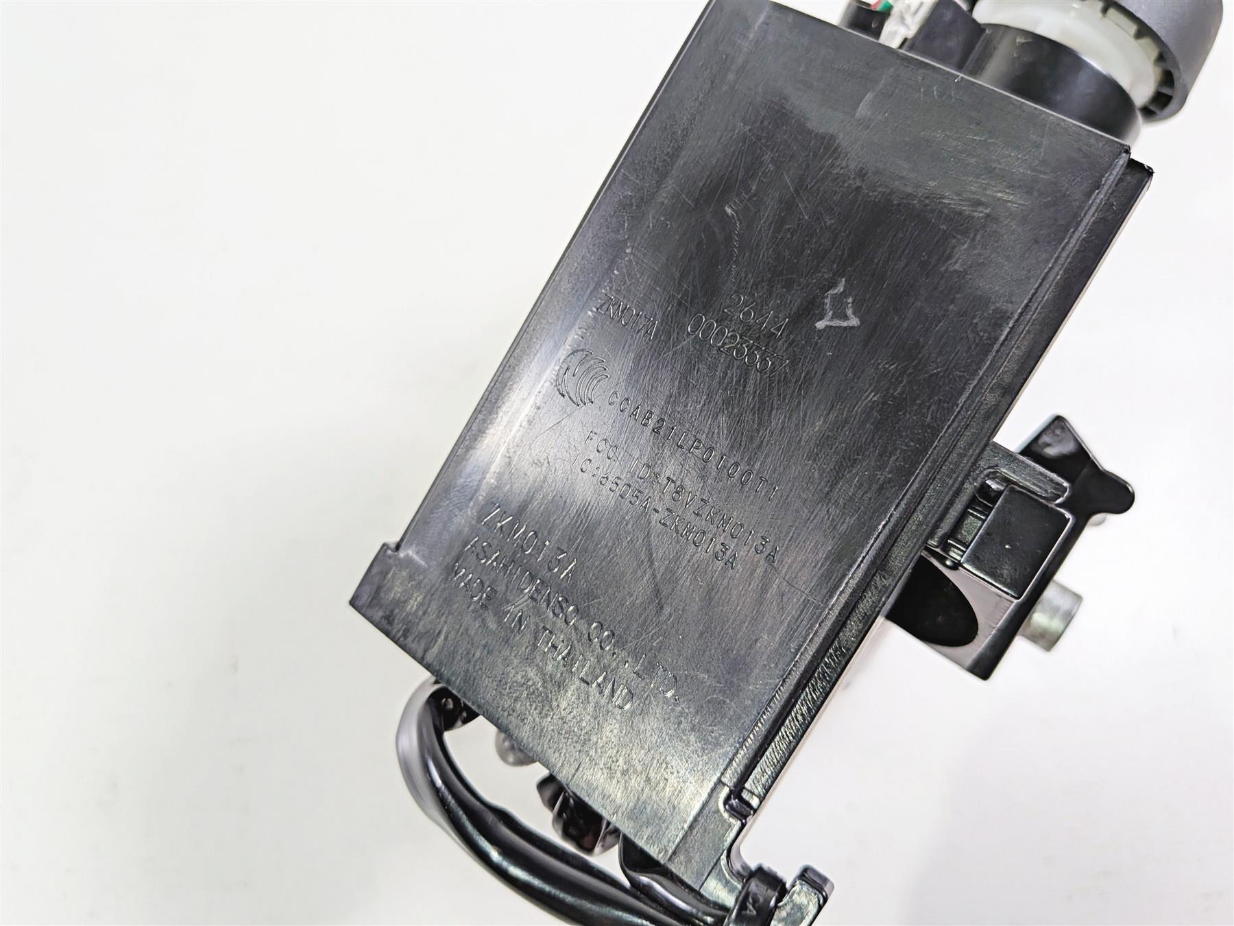 2024 Kawasaki EX500 Ninja 40th An. Ignition Switch - No Fob Key 27048-5321 {{ shop.shopifyCountryName }} - Mototech271