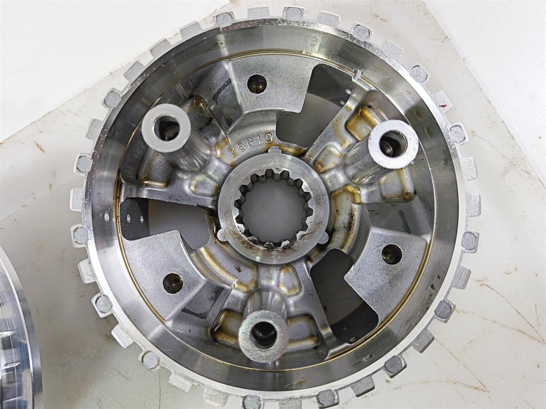 2016 Ducati Hypermotard 939 SP Clutch Basket & Friction Disc 19820441A 19020531A-Mototech271