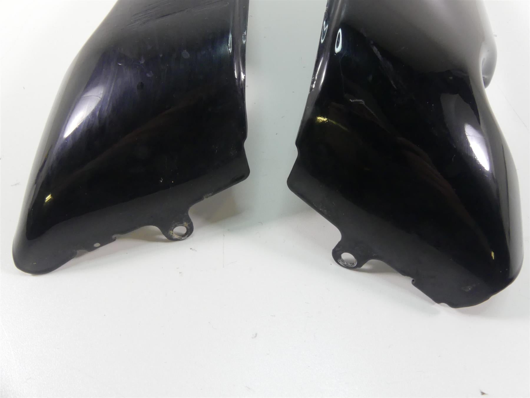 2006 Harley VRSCD Night Rod Radiator Side Cover Fairing Set 66157-04 66158-04 {{ shop.shopifyCountryName }} - Mototech271