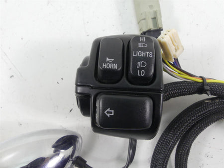 2010 Harley FXDWG Dyna Wide Glide Left Hand Control Switch & Blinker 71682-06A {{ shop.shopifyCountryName }} - Mototech271
