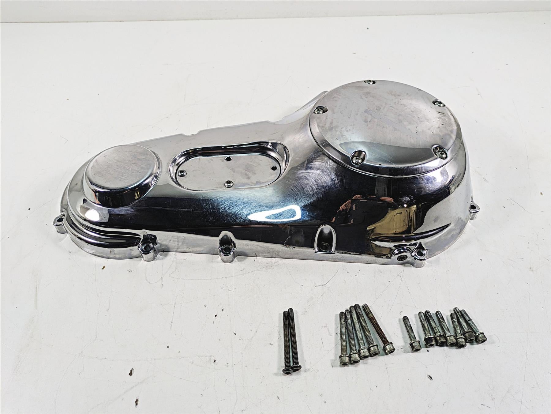2000 Harley FXSTS Softail Springer Outer Primary Drive Clutch Cover 60506-99 {{ shop.shopifyCountryName }} - Mototech271