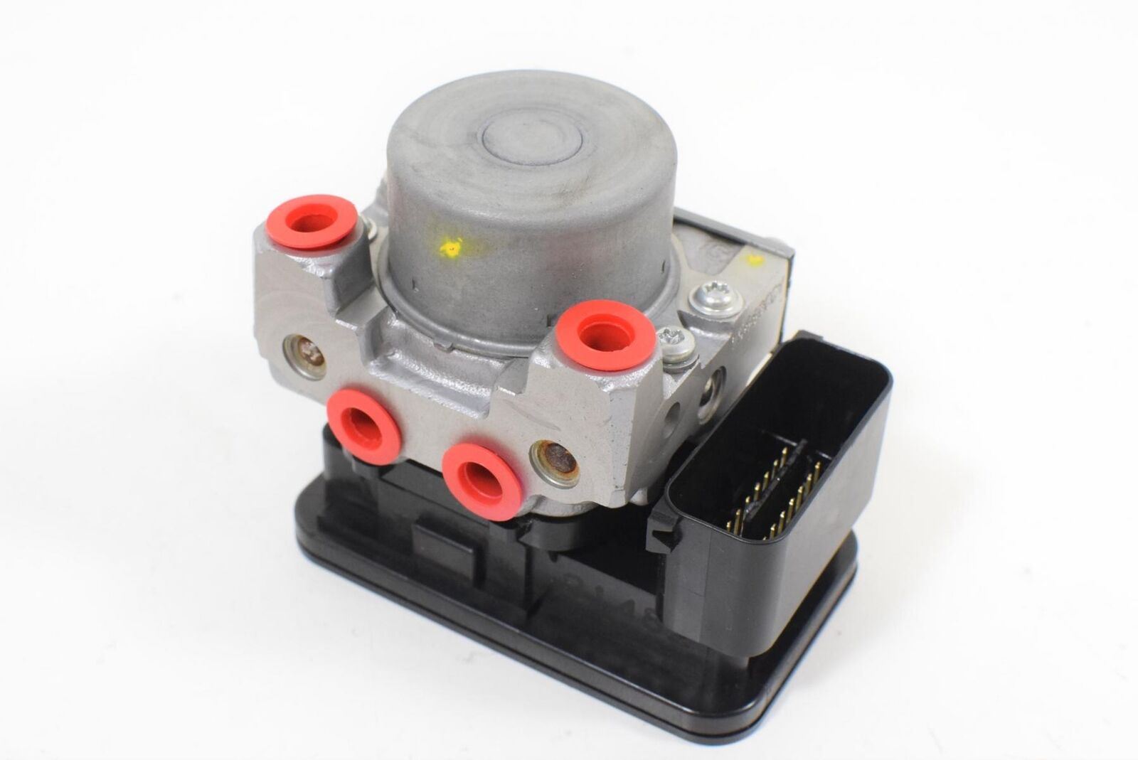 2013 Triumph Street Triple 675 R NISSIN ABS Brake Module Pump Unit T2021487 {{ shop.shopifyCountryName }} - Mototech271