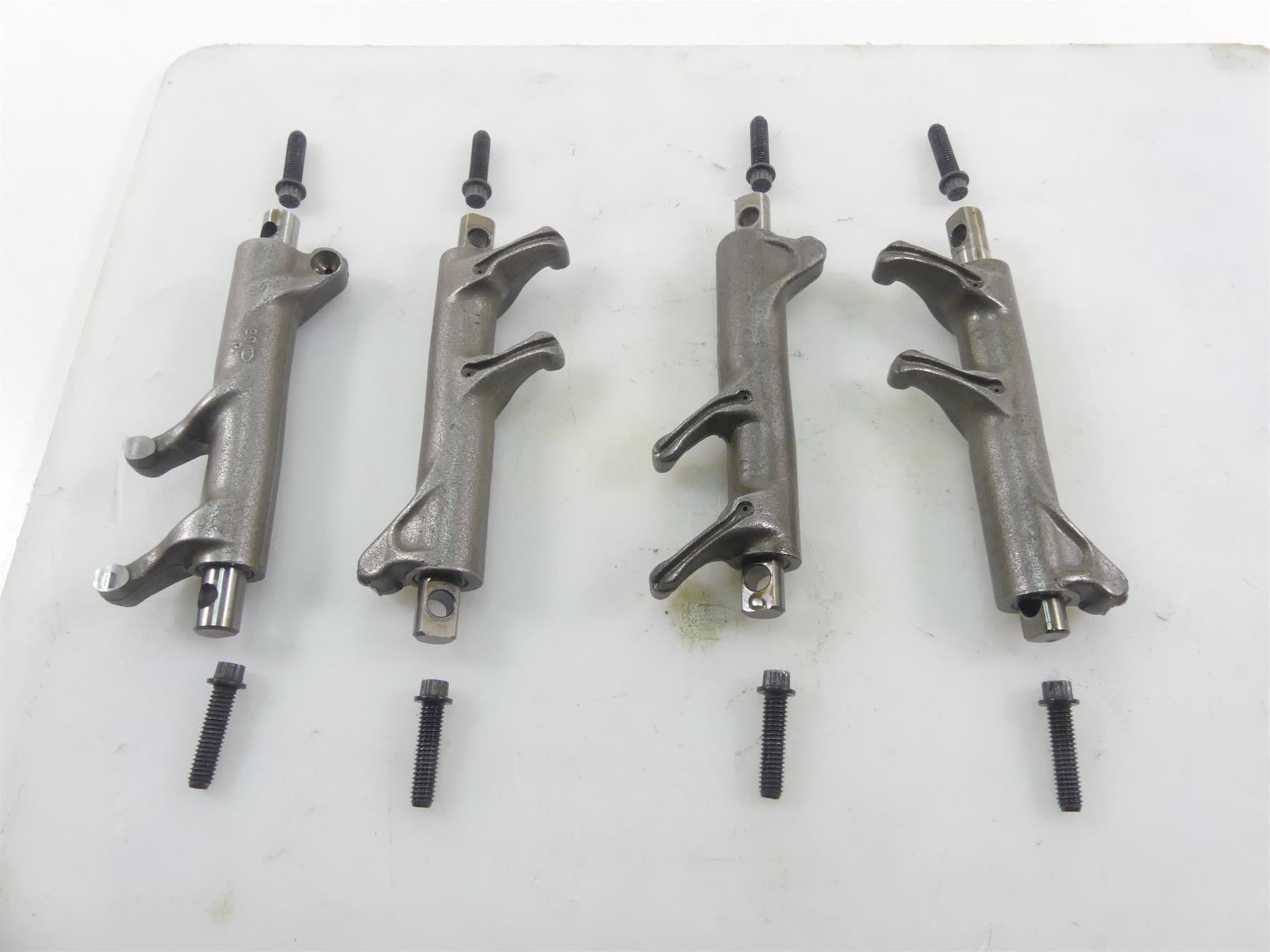 2018 Harley FXBRS Softail Breakout Rocker Arm Rockers Set 17300055 17300053 | Mototech271