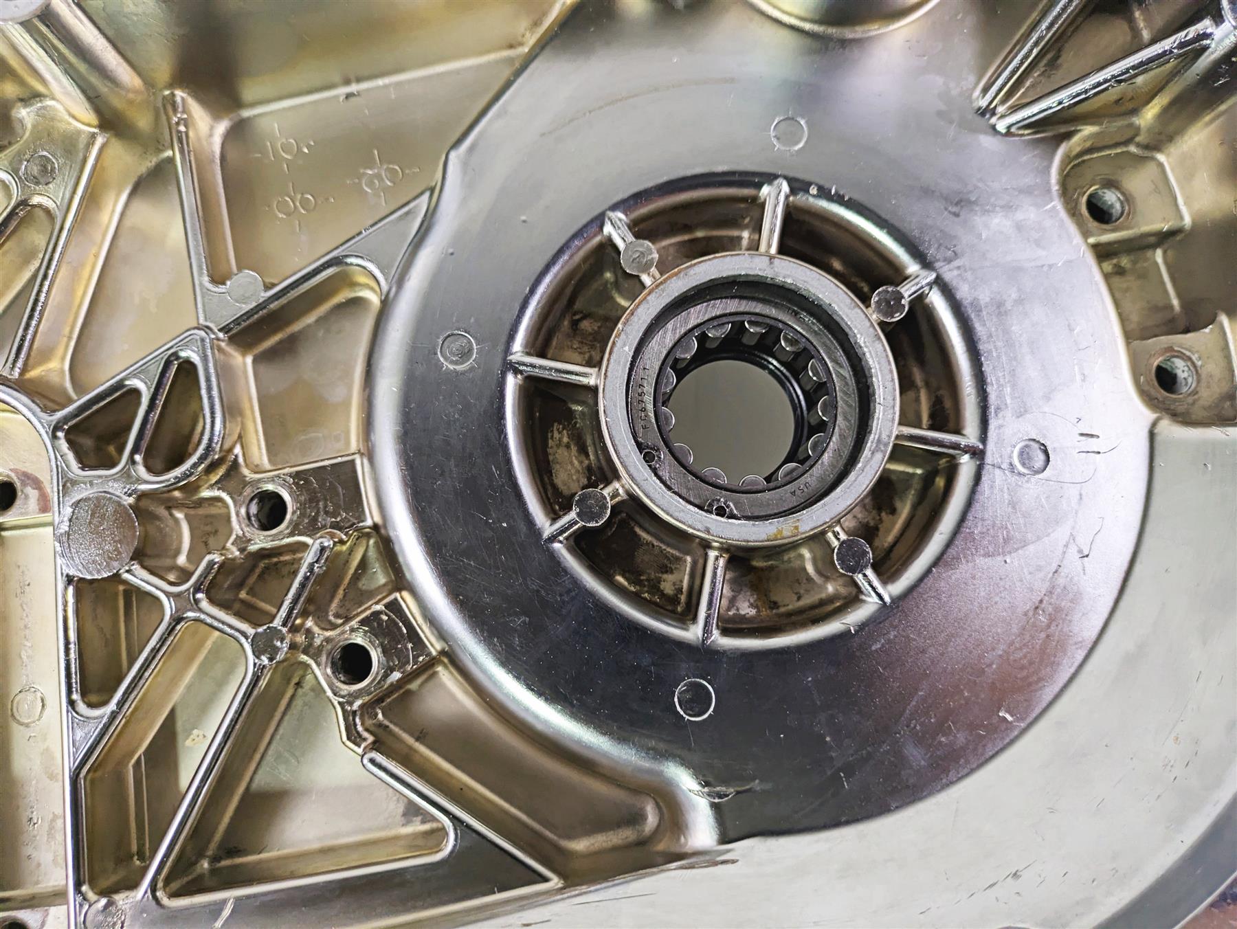 2002 Big Dog Pitbull Chrome Inner Primary Drive Clutch Cover {{ shop.shopifyCountryName }} - Mototech271
