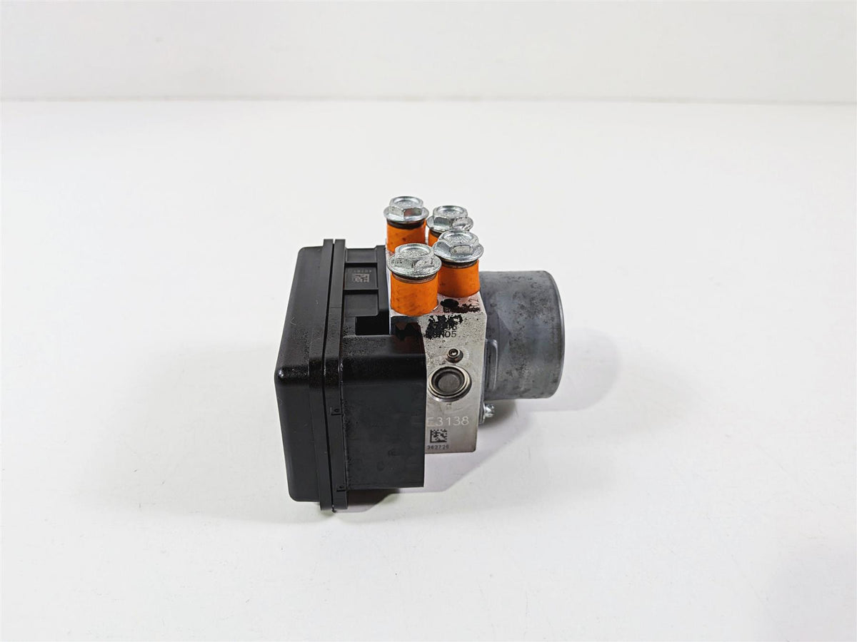 2022 Harley Softail FXLRST Low Rider Abs Brake Pump Module 41100043C {{ shop.shopifyCountryName }} - Mototech271