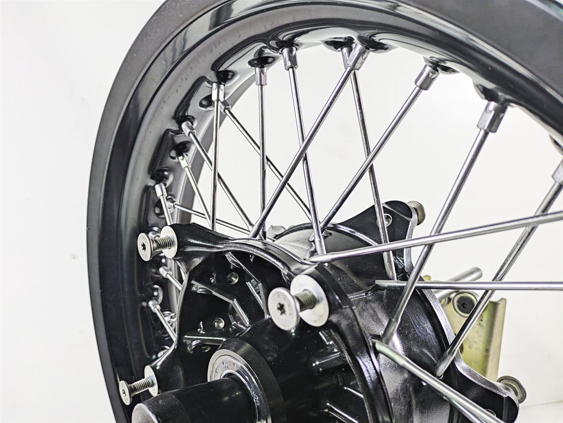 2015 BMW R nineT K21 17x3.5 Front Wheel Black Spoke Rim - Wobble 36318546108 36318544512 {{ shop.shopifyCountryName }} - Mototech271