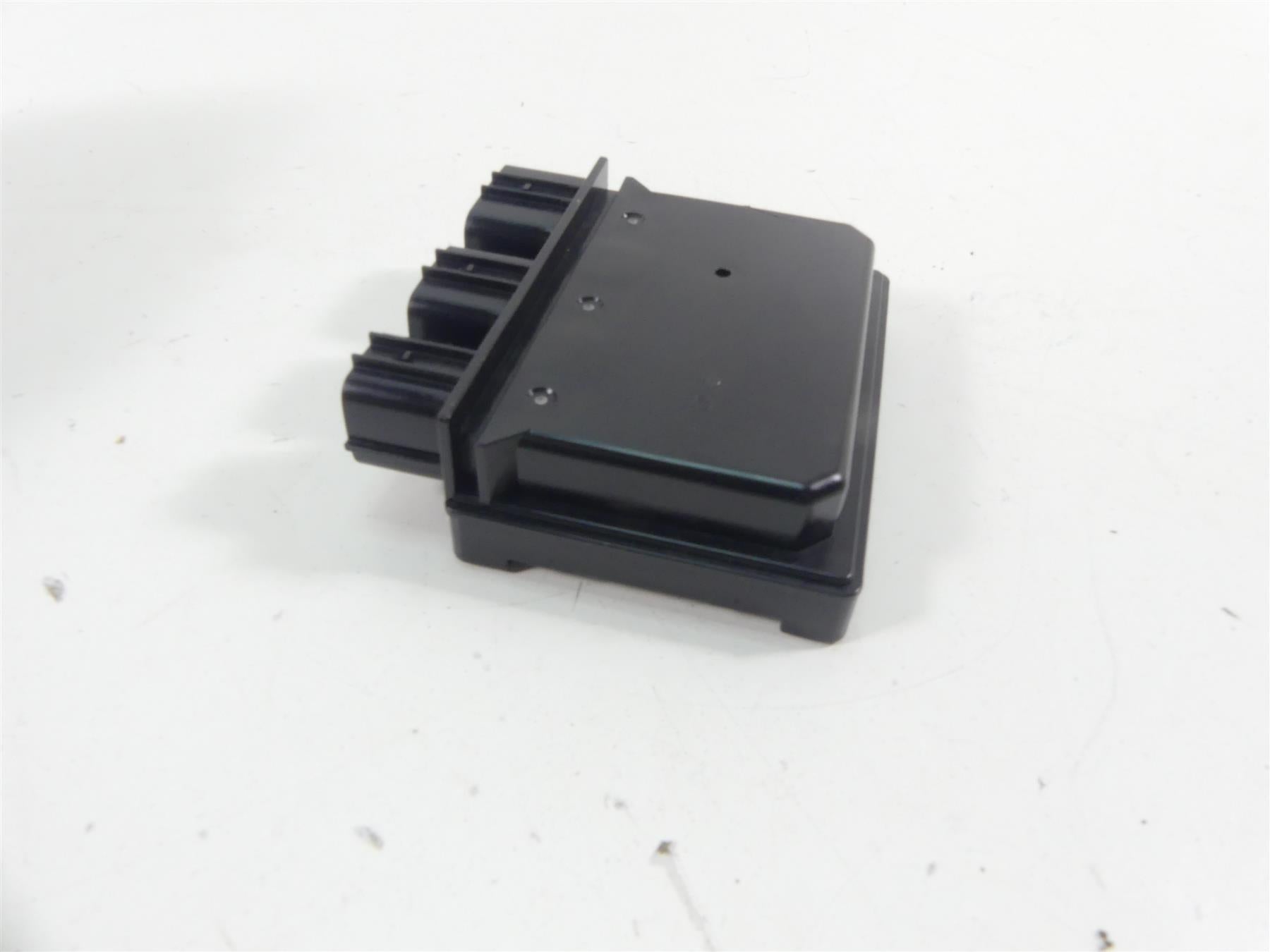 2019 Kawasaki ZX1400 ZX-14R Ninja Ignition Fuse Junction Box Unit 27002-0025 {{ shop.shopifyCountryName }} - Mototech271