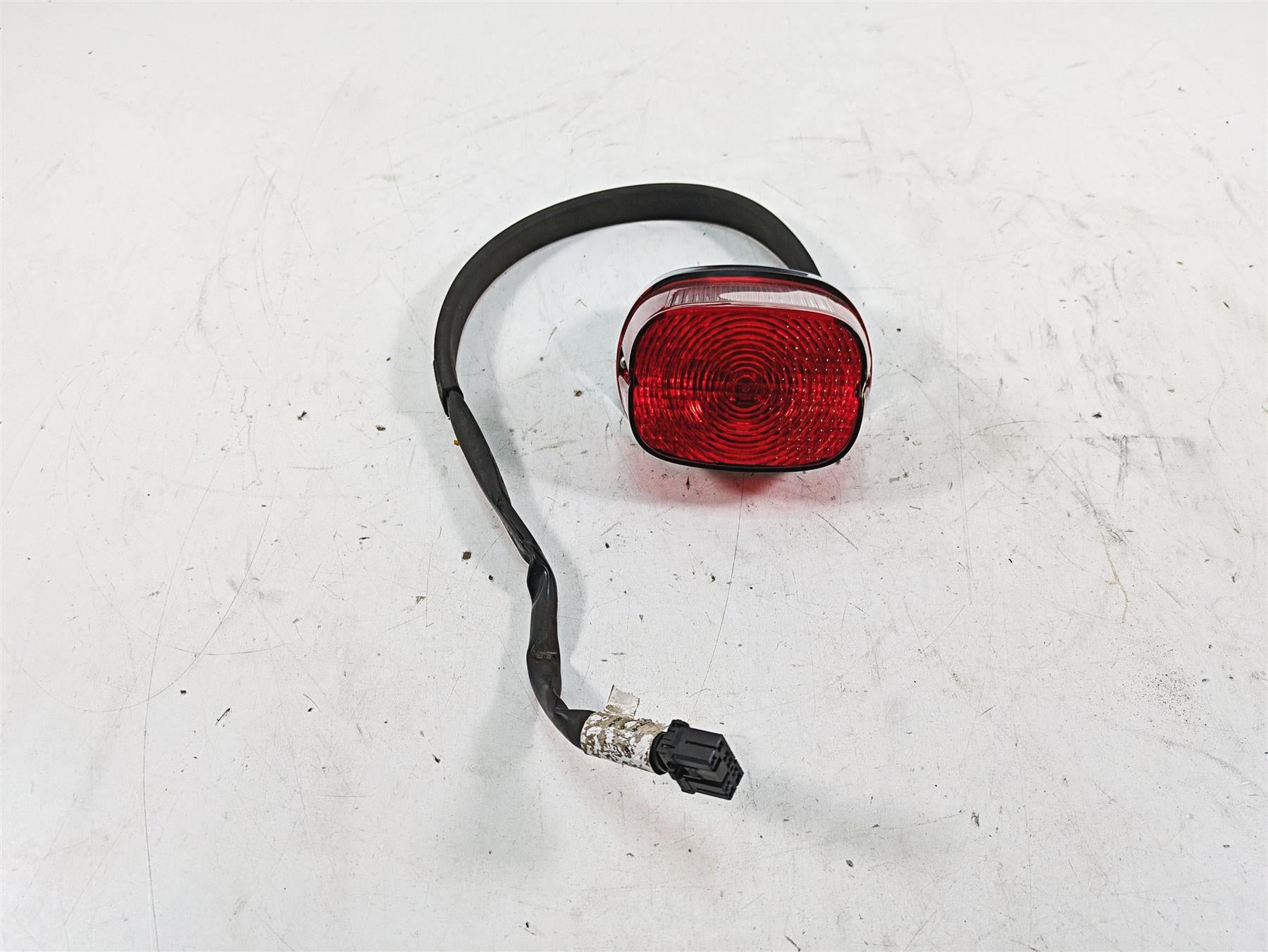 2009 Harley Touring FLHTCU Electra Glide Taillight Tail Light Lamp 68066-99A {{ shop.shopifyCountryName }} - Mototech271