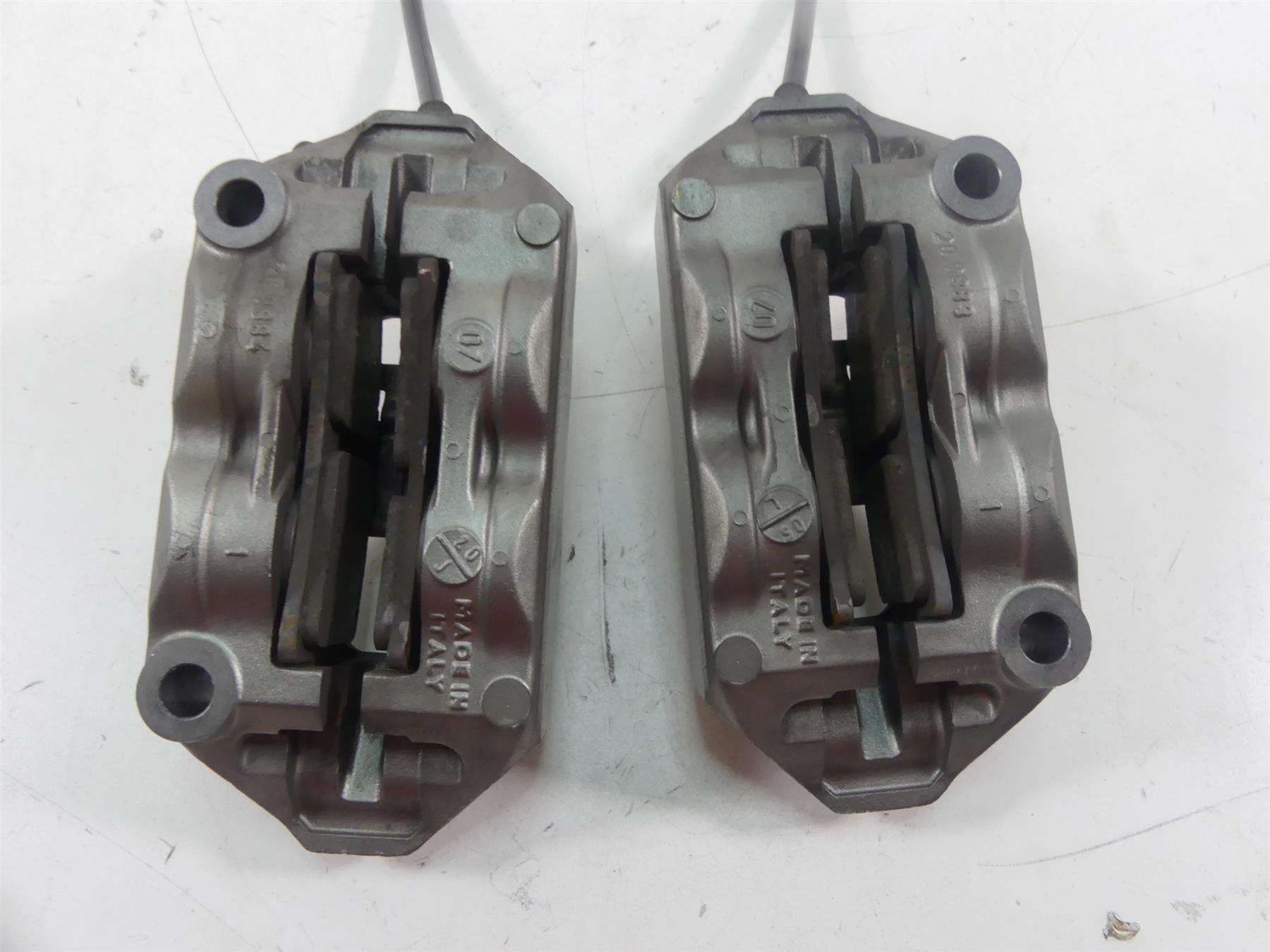 2008 Ducati Hypermotard 1100S Front Brembo Brake Caliper Set 61040901A 61040911A {{ shop.shopifyCountryName }} - Mototech271