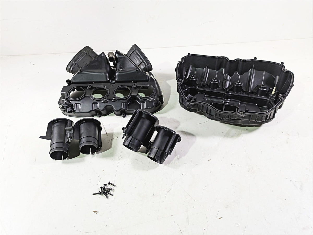2008 Honda CBR1000RR SC59 Air Box Filter & Upper Injectors -Read 17220-MFL-000 {{ shop.shopifyCountryName }} - Mototech271