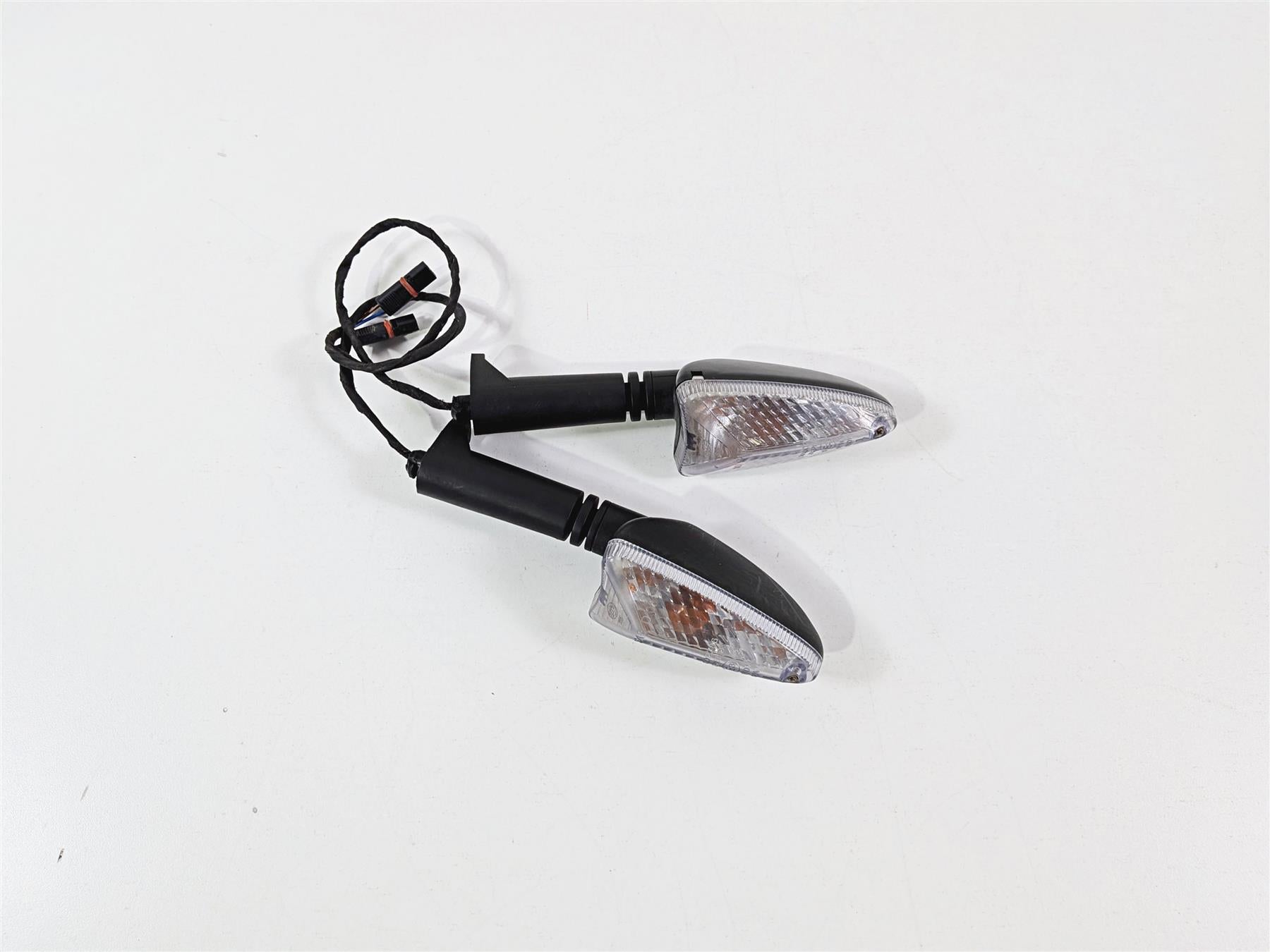 2015 BMW R1200GS K50 Front Blinker Turn Signal Set 63138534355 63138534354 {{ shop.shopifyCountryName }} - Mototech271