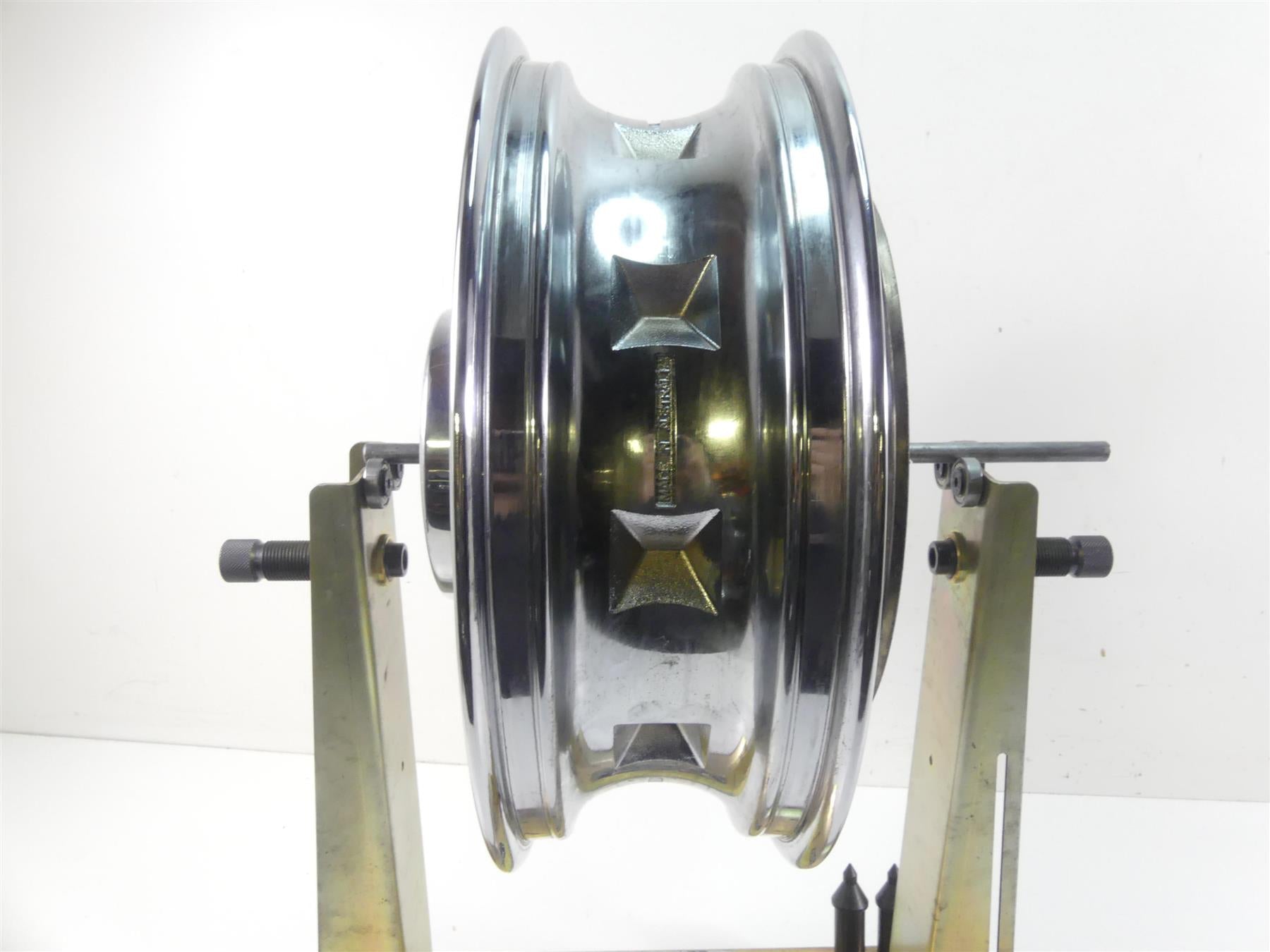 2009 Harley FLHTCU SE4 CVO E-Glide Straight Chrome 16x5 Rear Wheel Rim 42170-09 {{ shop.shopifyCountryName }} - Mototech271
