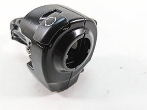 2019 Harley Touring FLHX Street Glide Left Hand Control Switch 71500128B | Mototech271