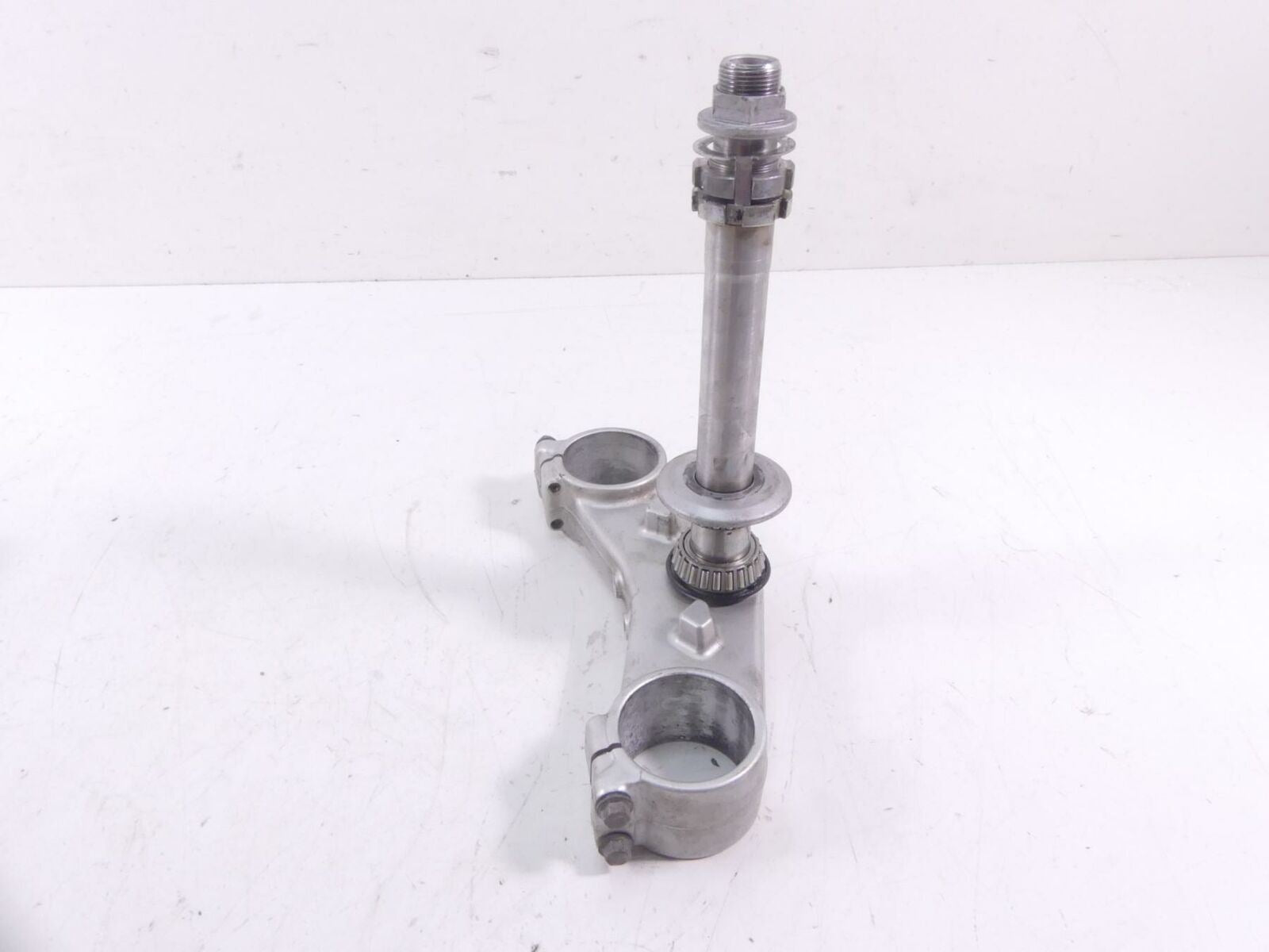 2012 Yamaha XT1200 Super Tenere Lower Triple Tree Yoke 57mm 23P-23340-00-00 {{ shop.shopifyCountryName }} - Mototech271