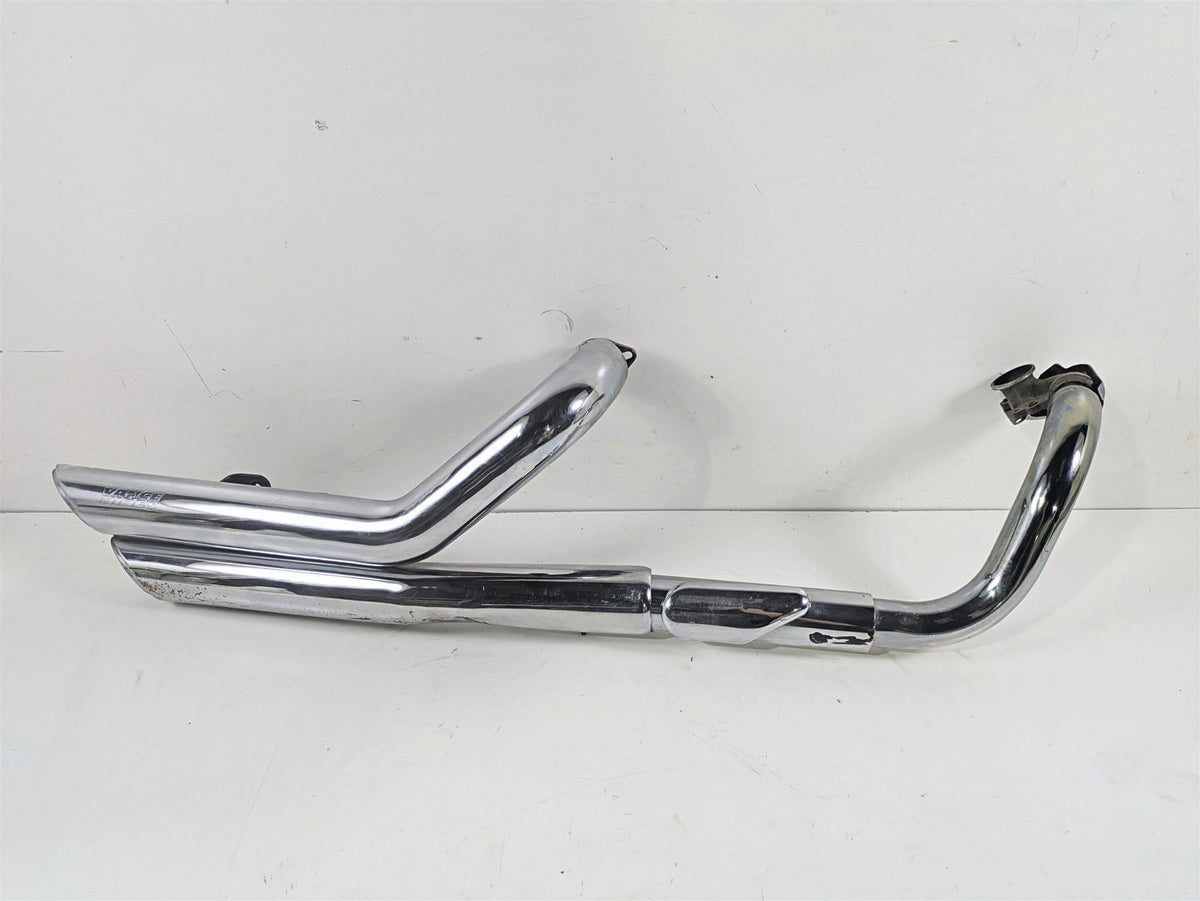 2006 Yamaha XVS650 V-Star Classic Vance Hines Shortshots Staggered Exhaust 18519 {{ shop.shopifyCountryName }} - Mototech271