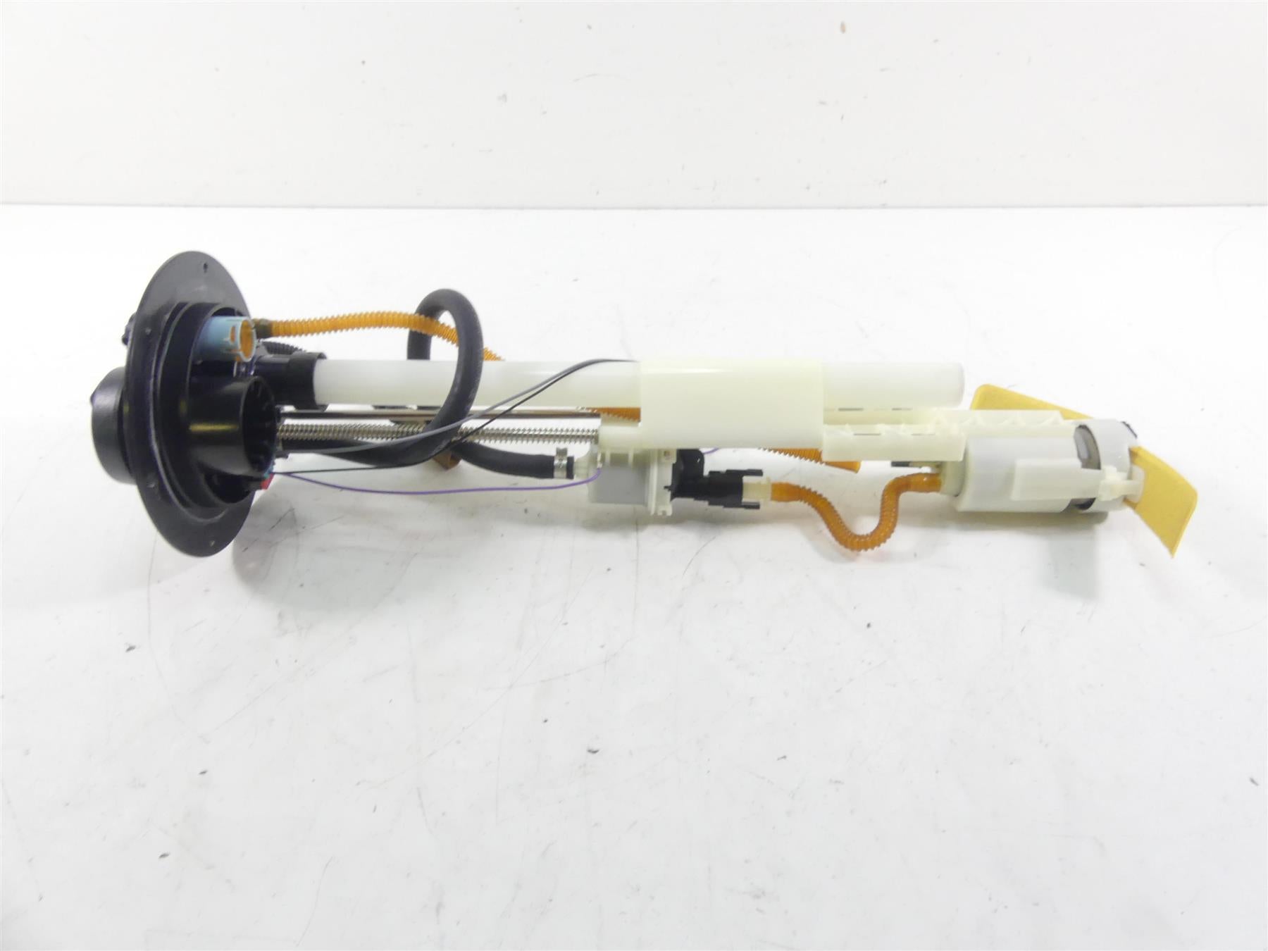 2011 Harley VRSCF Muscle Rod Fuel Gas Petrol Pump - Tested 75310-07 | Mototech271