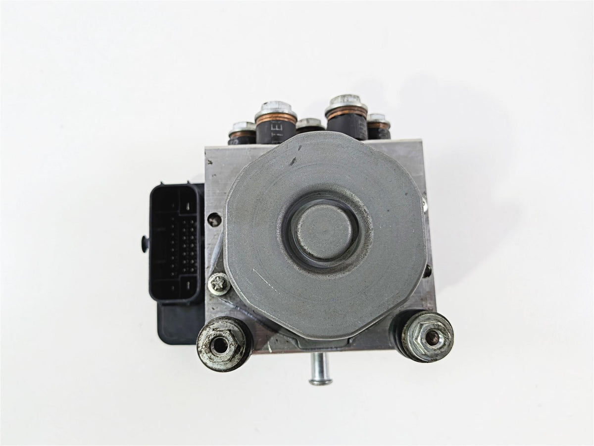 2018 Harley FLHTCU Touring Electra Glide Abs Brake Pump Module 41100046A-Mototech271