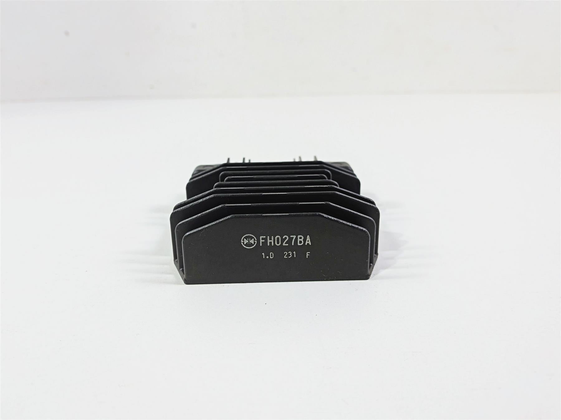 2022 Kawasaki Teryx KRX KRF 1000 SE Rectifier Voltage Regulator 21066-0771 {{ shop.shopifyCountryName }} - Mototech271