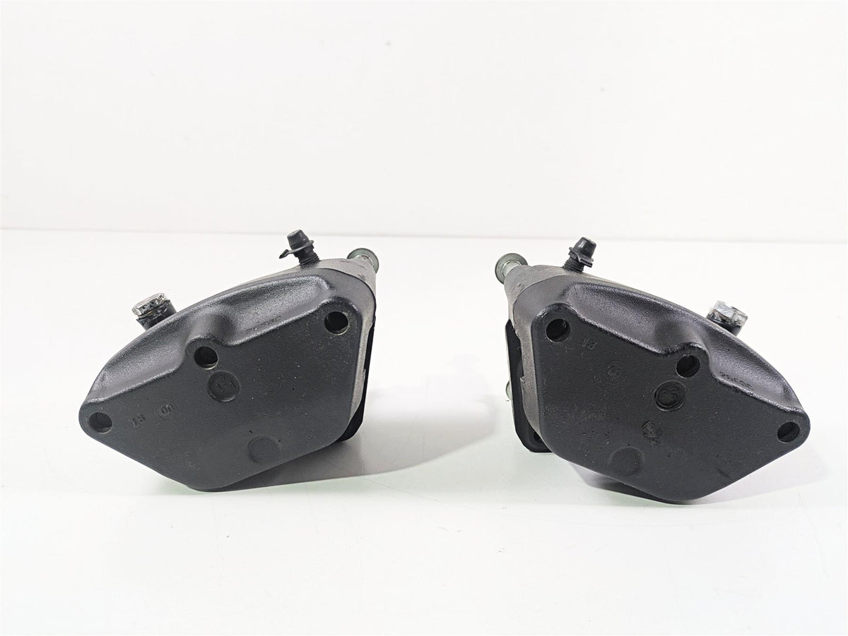2001 Harley Touring FLHX Street Glide Front Brake Caliper Set 44023-00 44046-00 {{ shop.shopifyCountryName }} - Mototech271