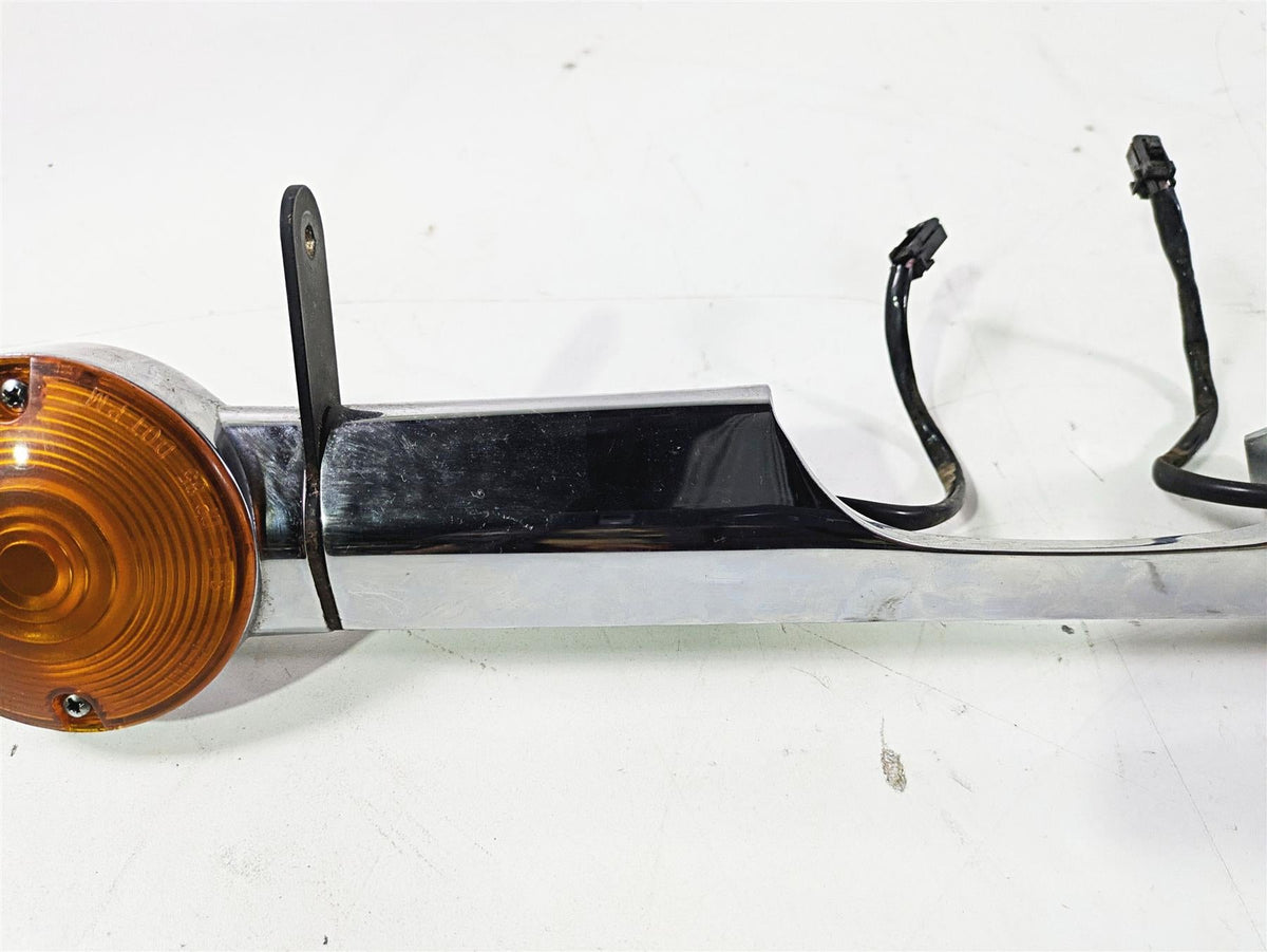 2008 Harley Touring FLHTP Electra Glide Rear Turn Signal Blinker Bar 68510-74C {{ shop.shopifyCountryName }} - Mototech271