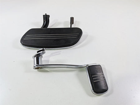 2016 Harley Touring FLHX Street Glide Right Floor Board & Brake Pedal 50674-05 {{ shop.shopifyCountryName }} - Mototech271
