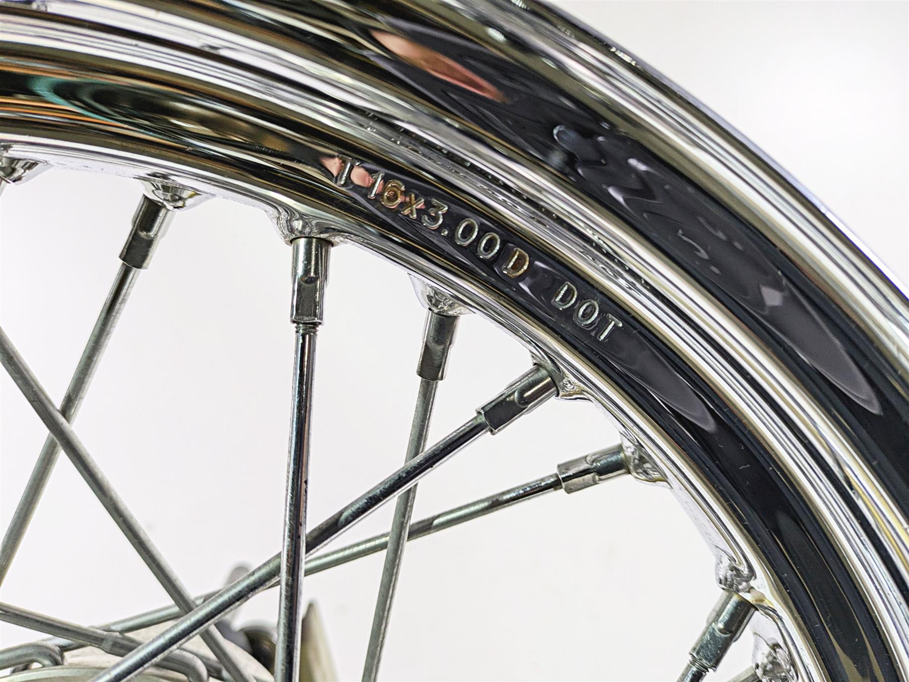 2020 Harley Softail FXST Standard 16x3 Rear Wheel Rim Spoke 40700-08A {{ shop.shopifyCountryName }} - Mototech271