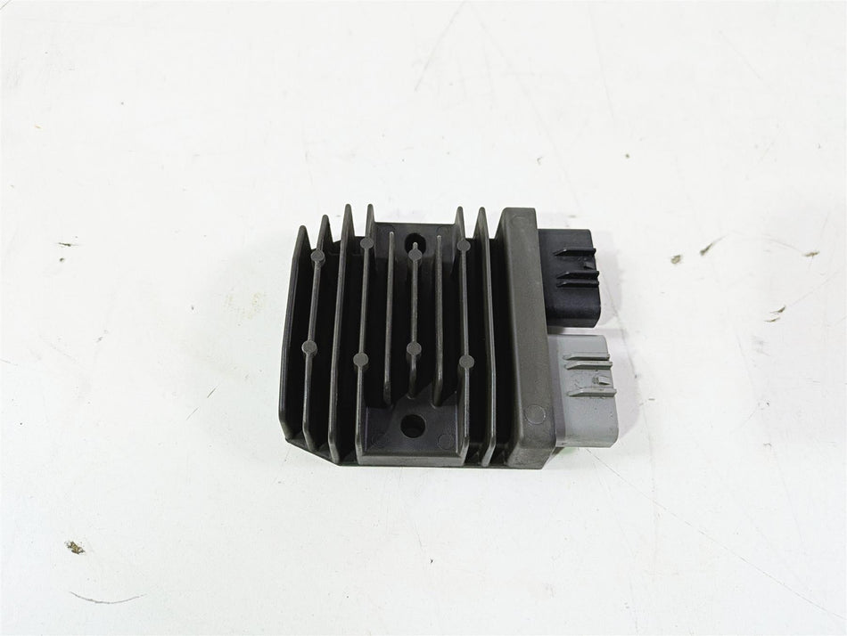 2016 BMW R1200RS K54 Rectifier Voltage Regulator FH020AA 12318523367 {{ shop.shopifyCountryName }} - Mototech271